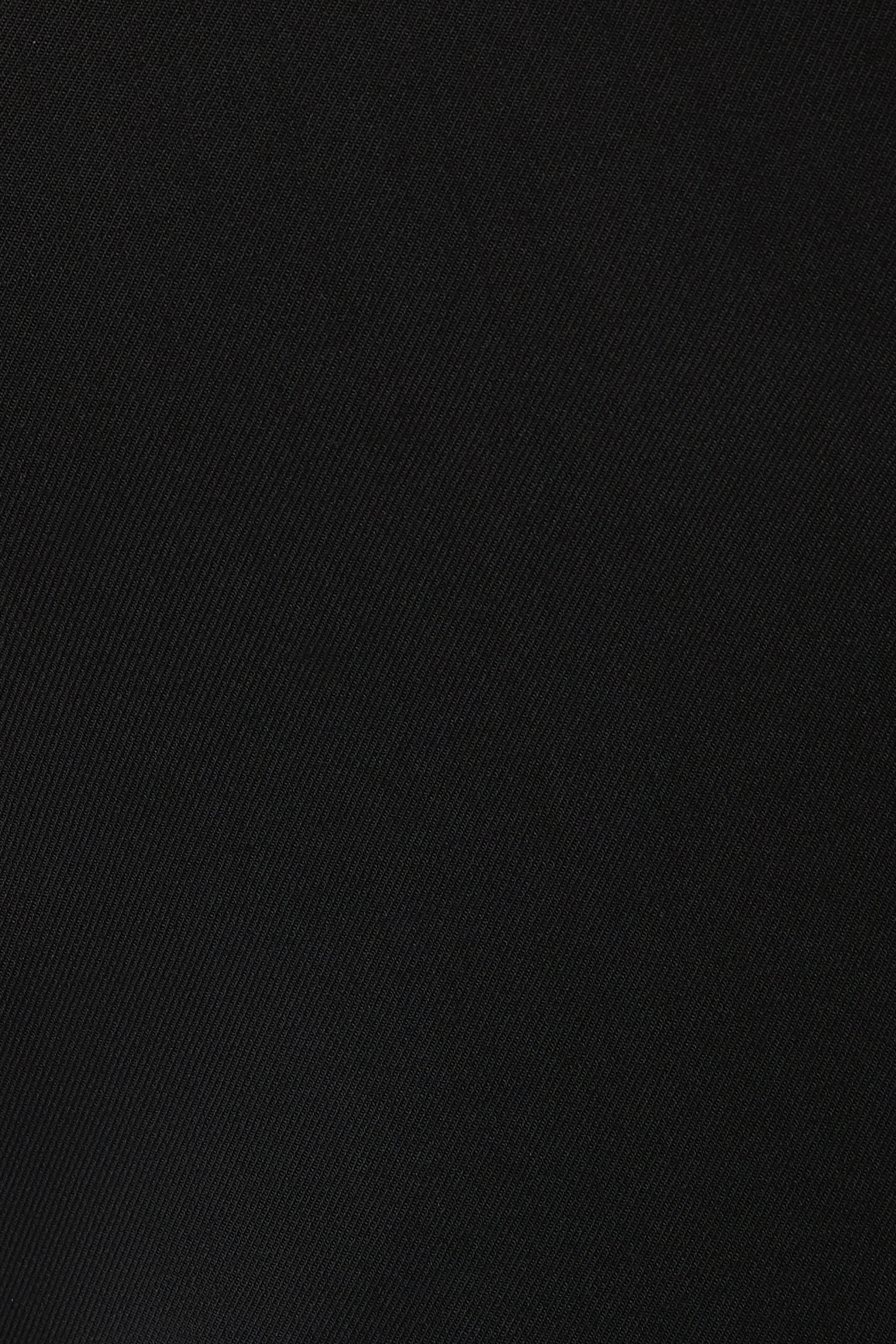 فستان شيلو بقصة ضيقة