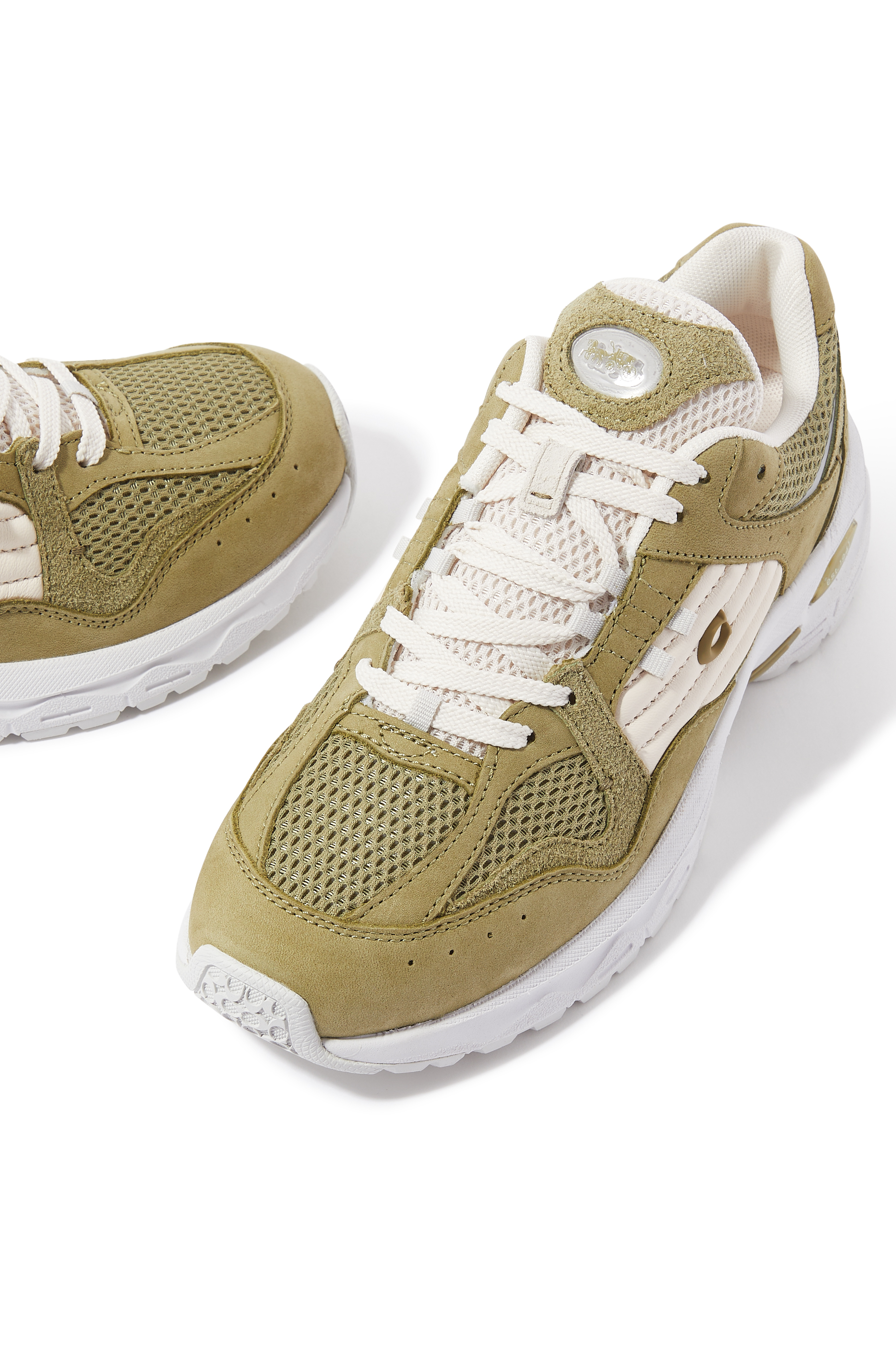 سنيكرز سي 301 شمواه