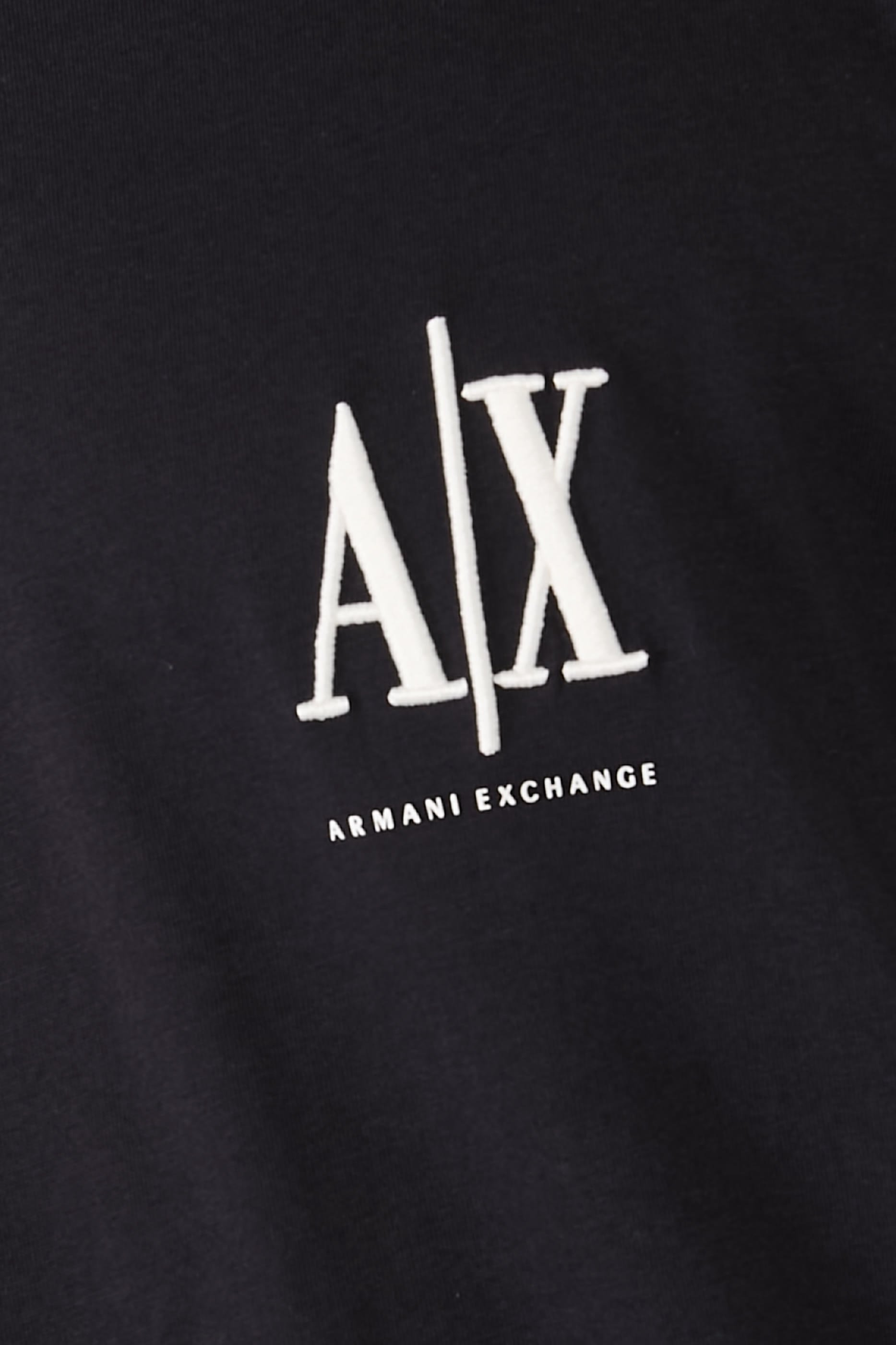 تيشيرت ايكون بقصة عادية