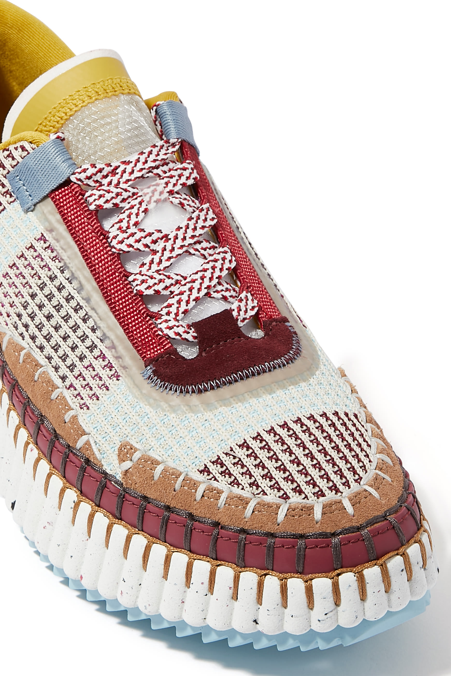 سنيكرز ناما قماش شبكي معاد تدويره