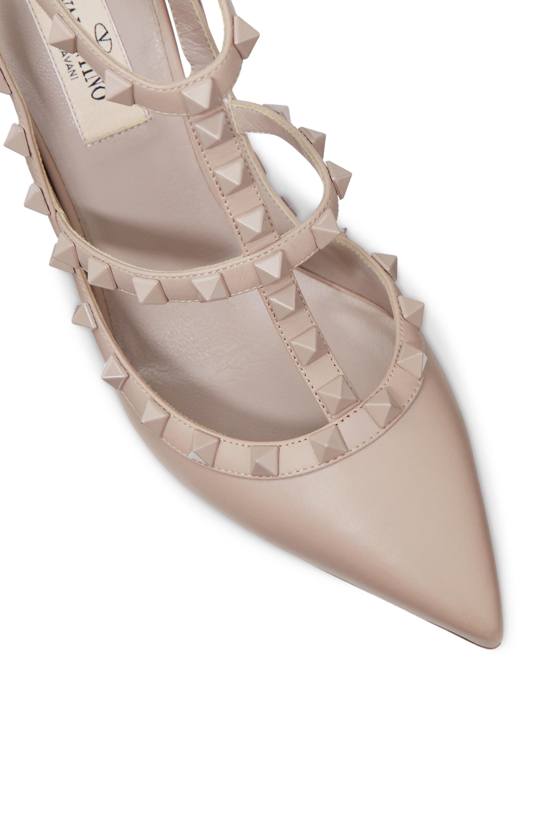 حذاء كلاسيك 100 بحلي هرمية