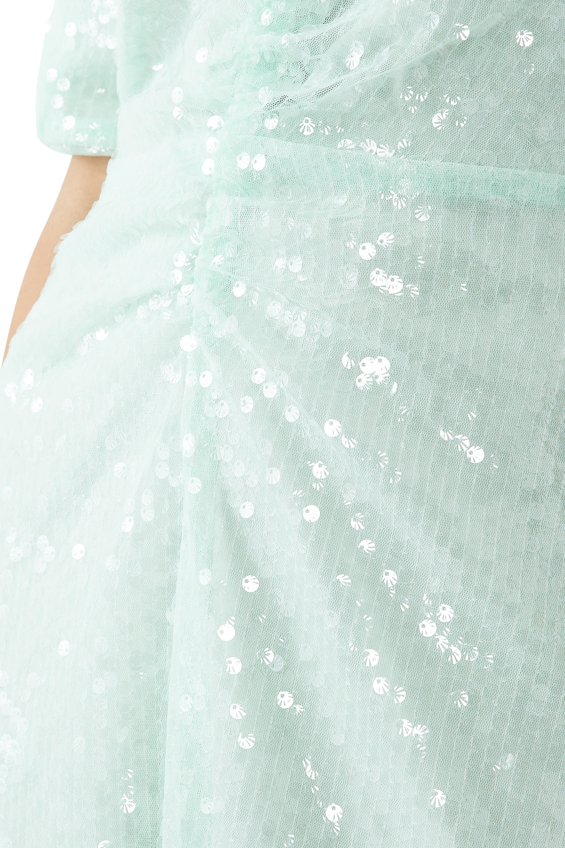 فستان متوسط الطول بياقة V وترتر