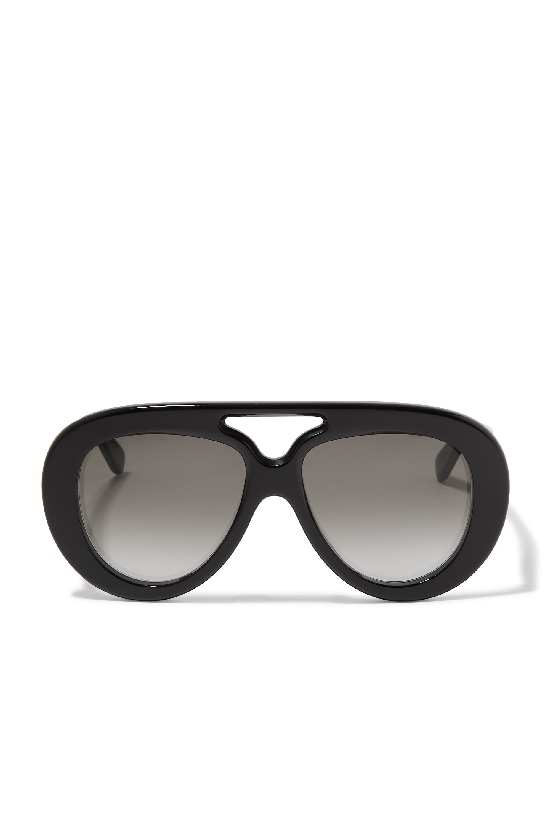 نظارة شمسية بتصميم مقوس