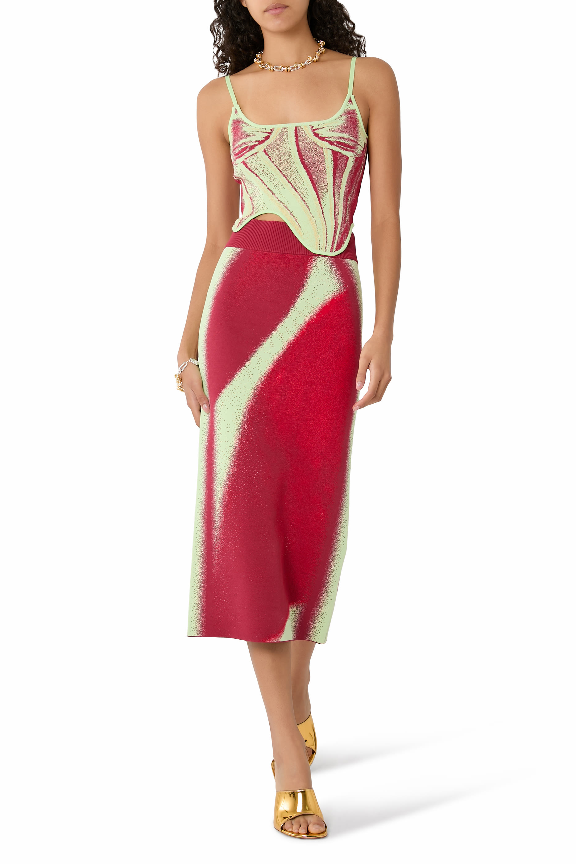 تنورة صوفي متوسطة الطول بنقشة كرز