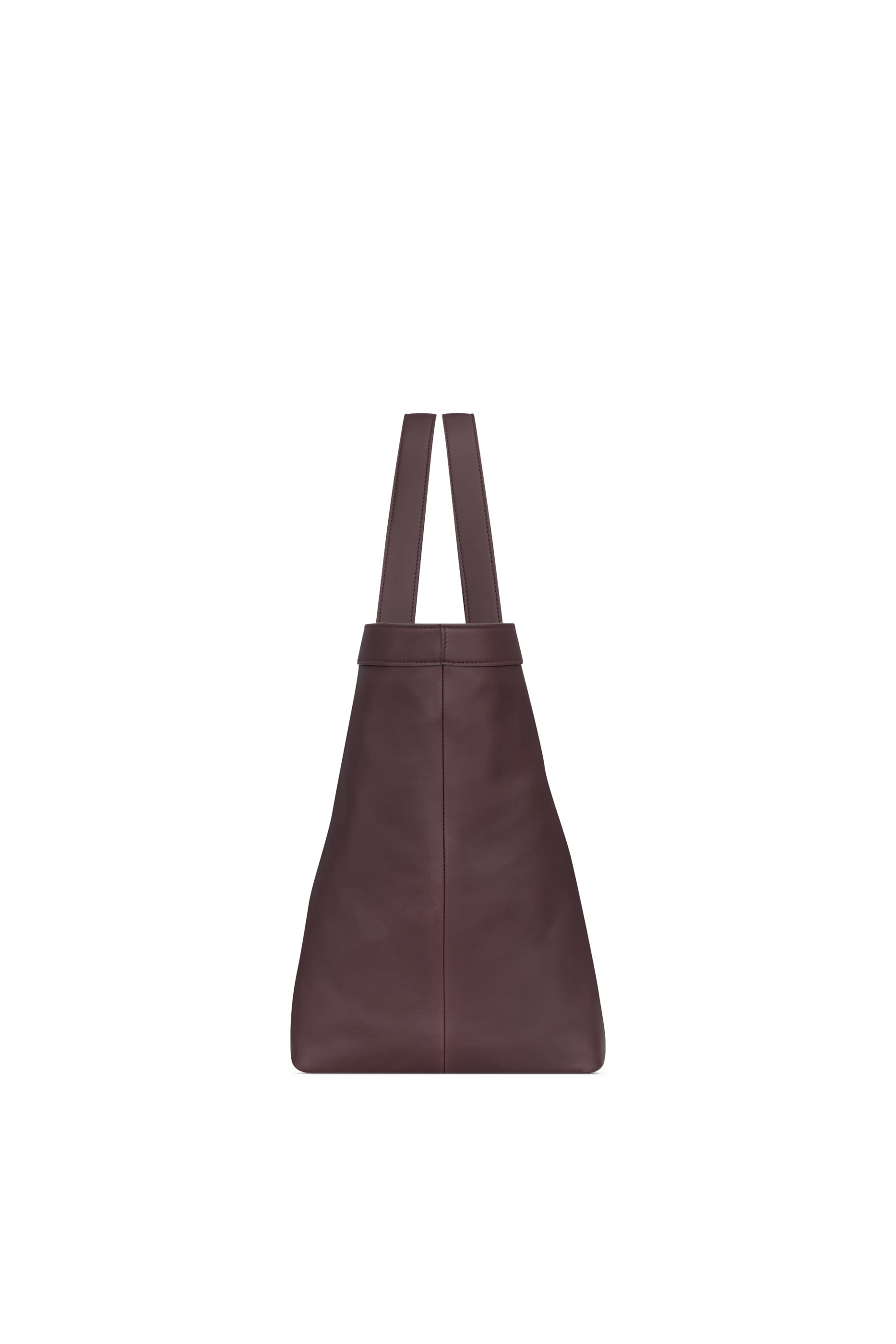 حقيبة يد واي