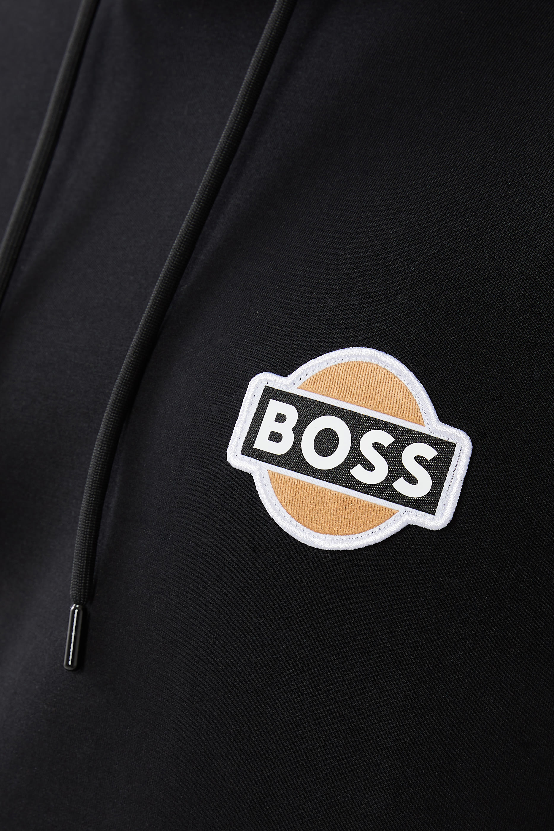 هودي سيجر بشعار الماركة