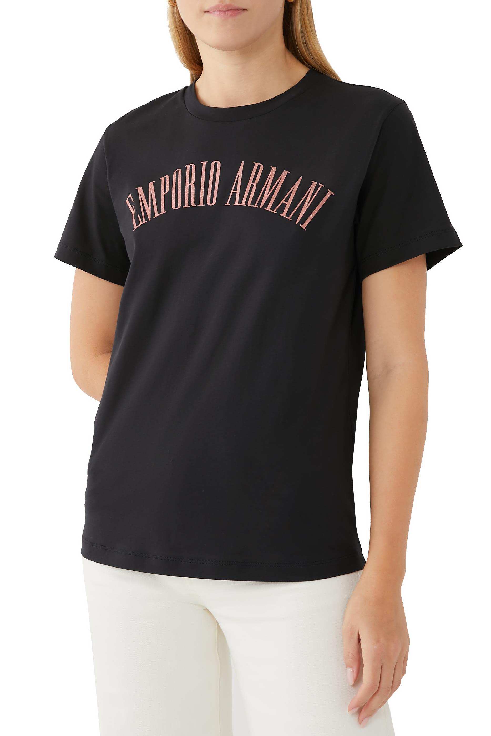 تيشيرت بطبعات شعار الماركة مزين بالغليتر