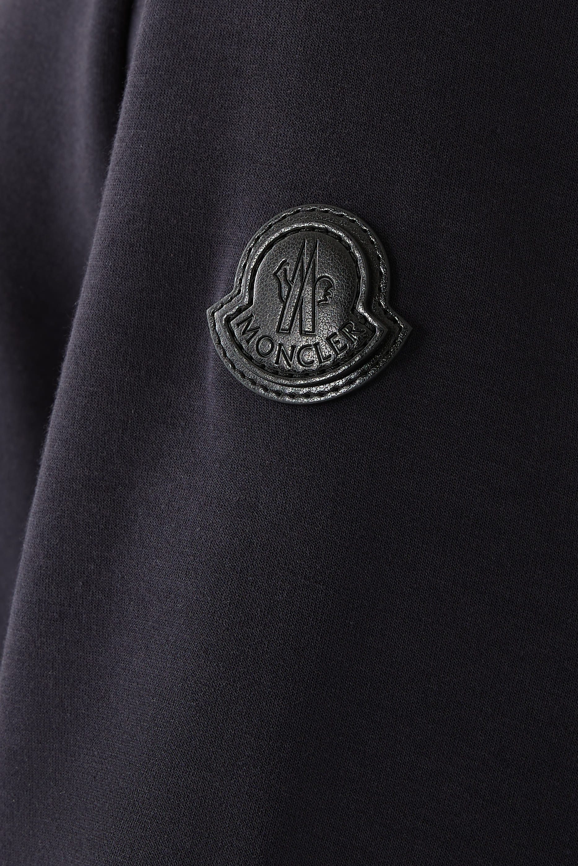 سويت شيرت بسحاب قصير