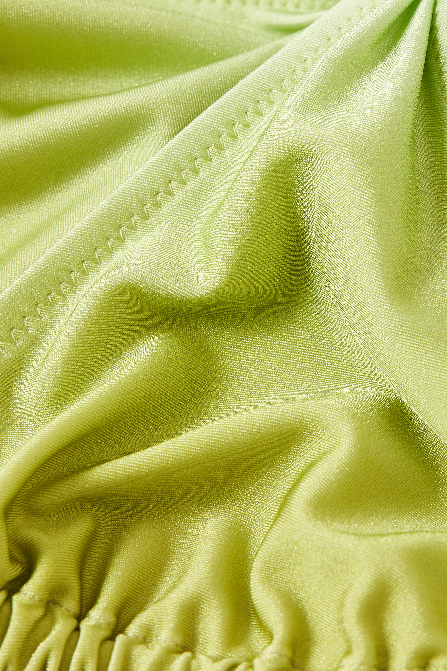 قطعة بيكيني علوية إليري