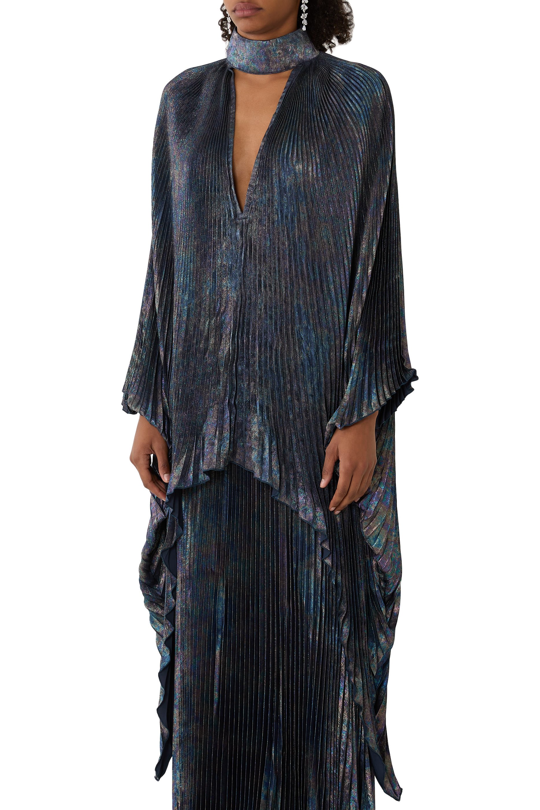 بلوزة إمبريس بياقة V