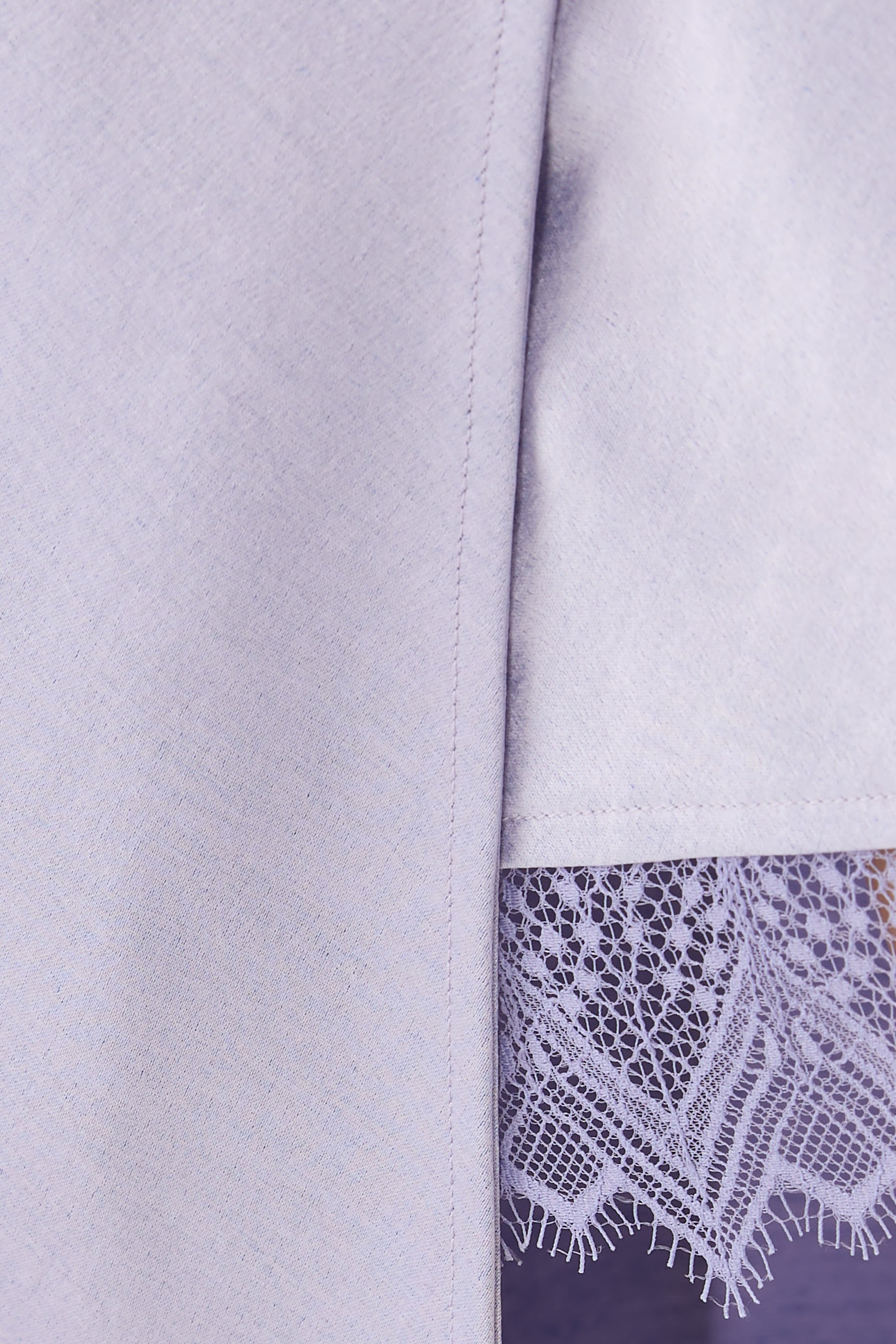 فستان طويل ستان بحواف غير متماثلة دانتيل