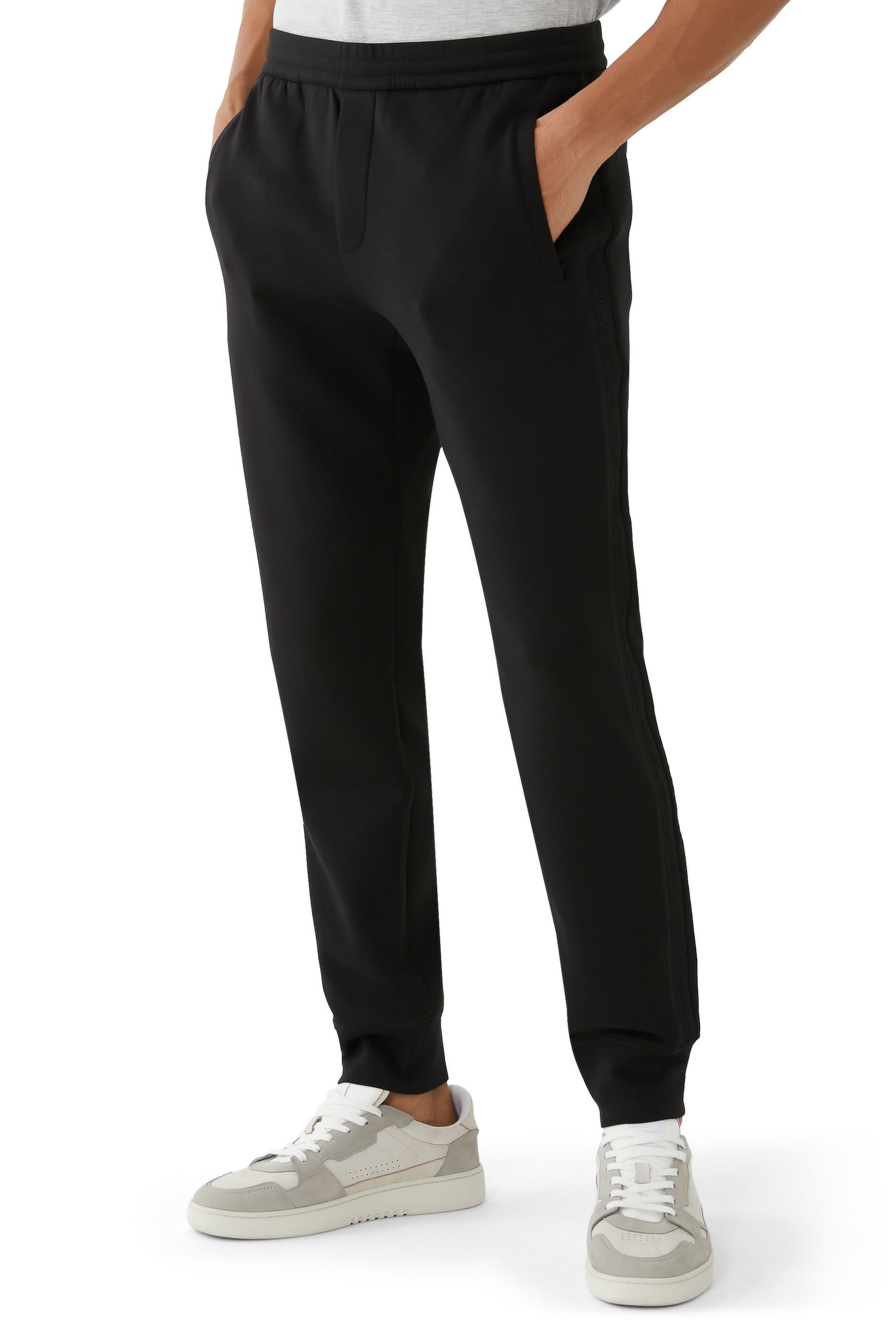 بنطال رياضي بشريط بشعار الماركة