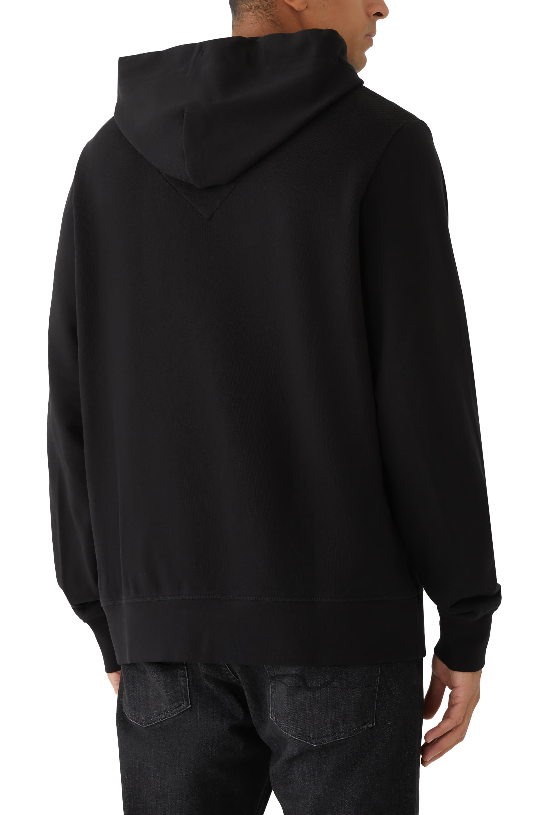 هودي هورون بملصق شعار الماركة