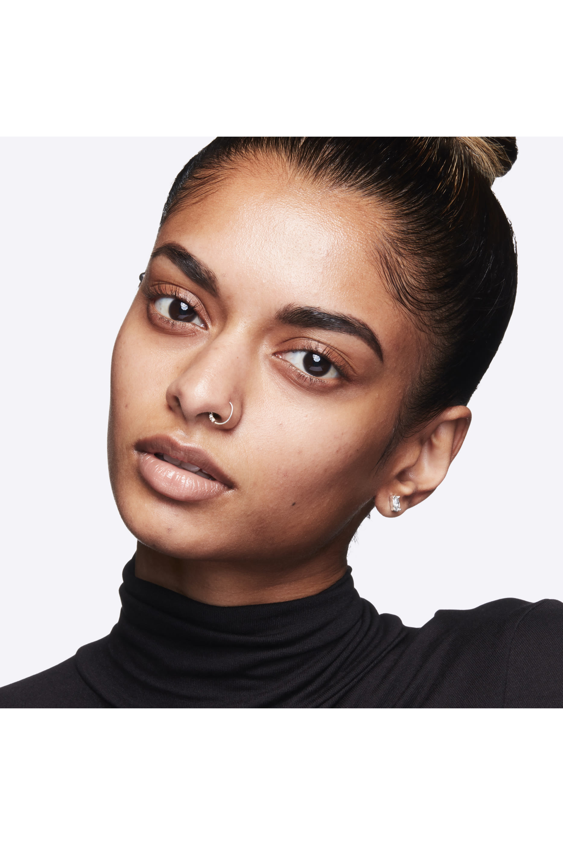 كريم أساس بودرة ستوديو فكس بلاس