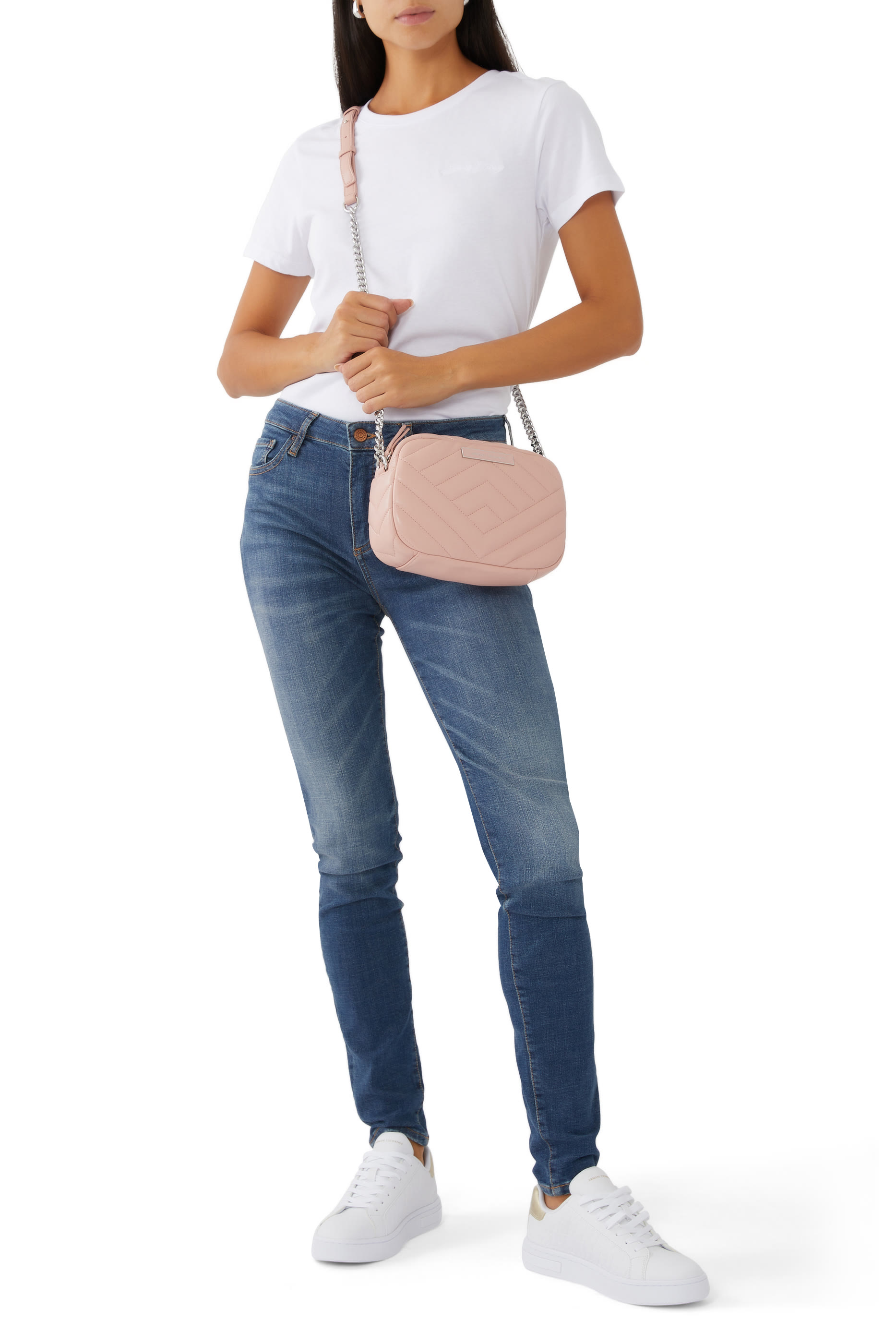 تيشيرت أوفيليا نيويورك بياقة ضيقة