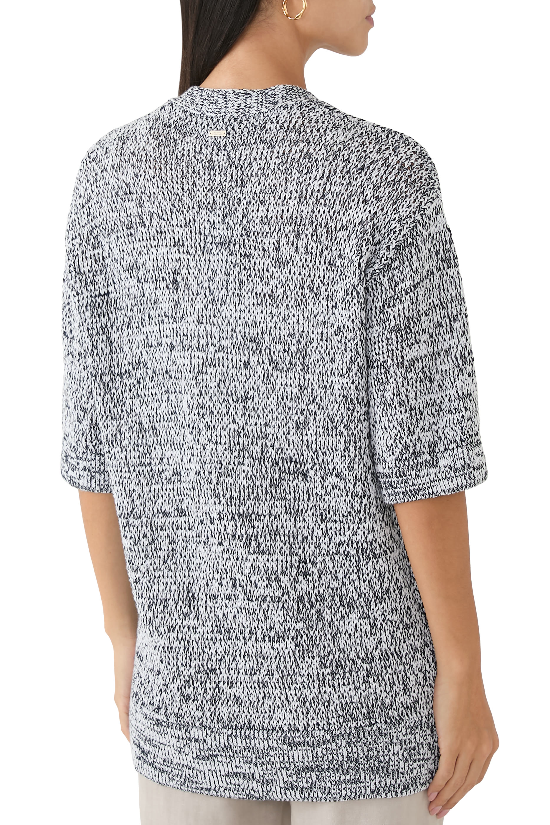 كارديجان منسوج بياقة V