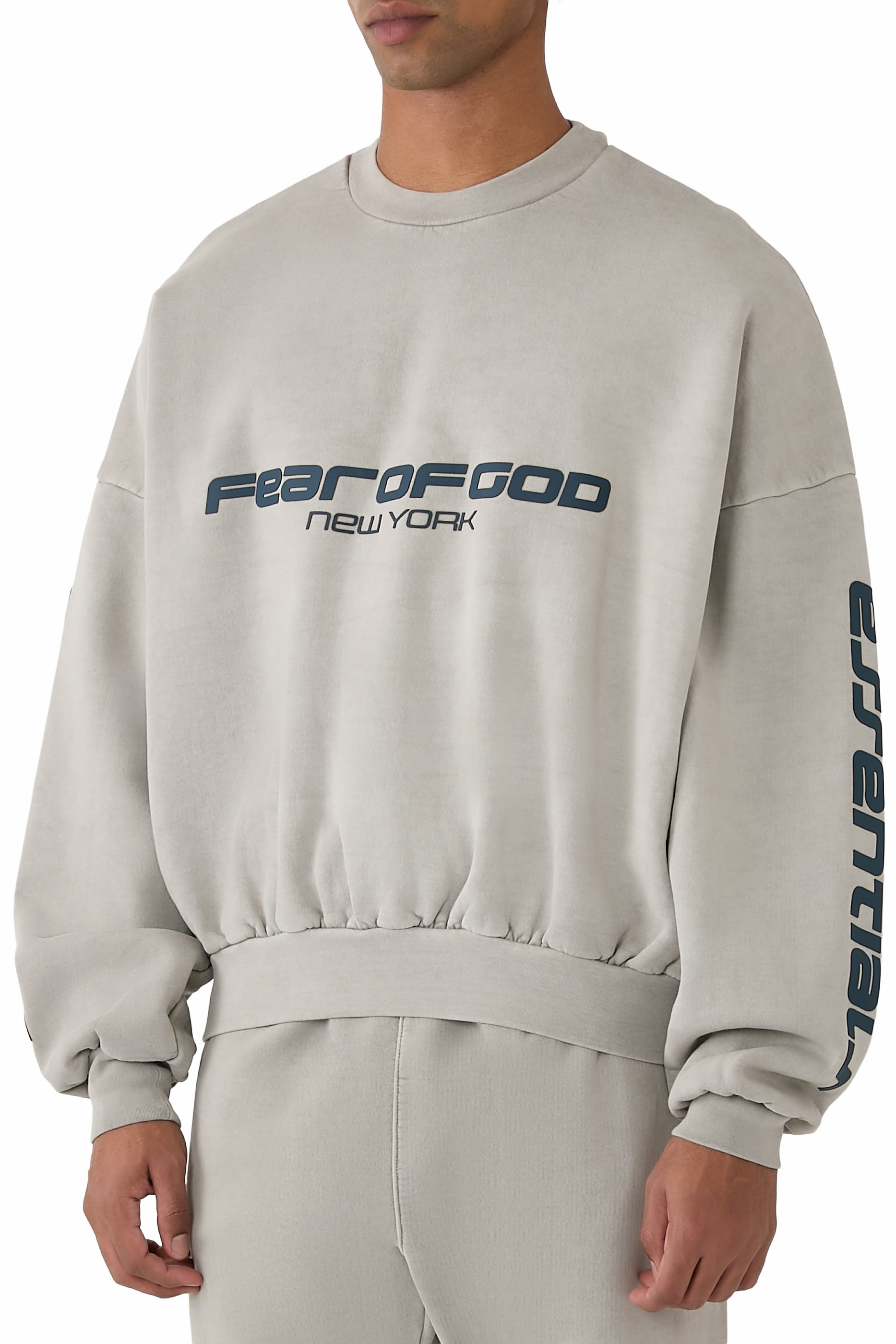 سويت شيرت بقصة قصيرة صوف ثقيل الوزن