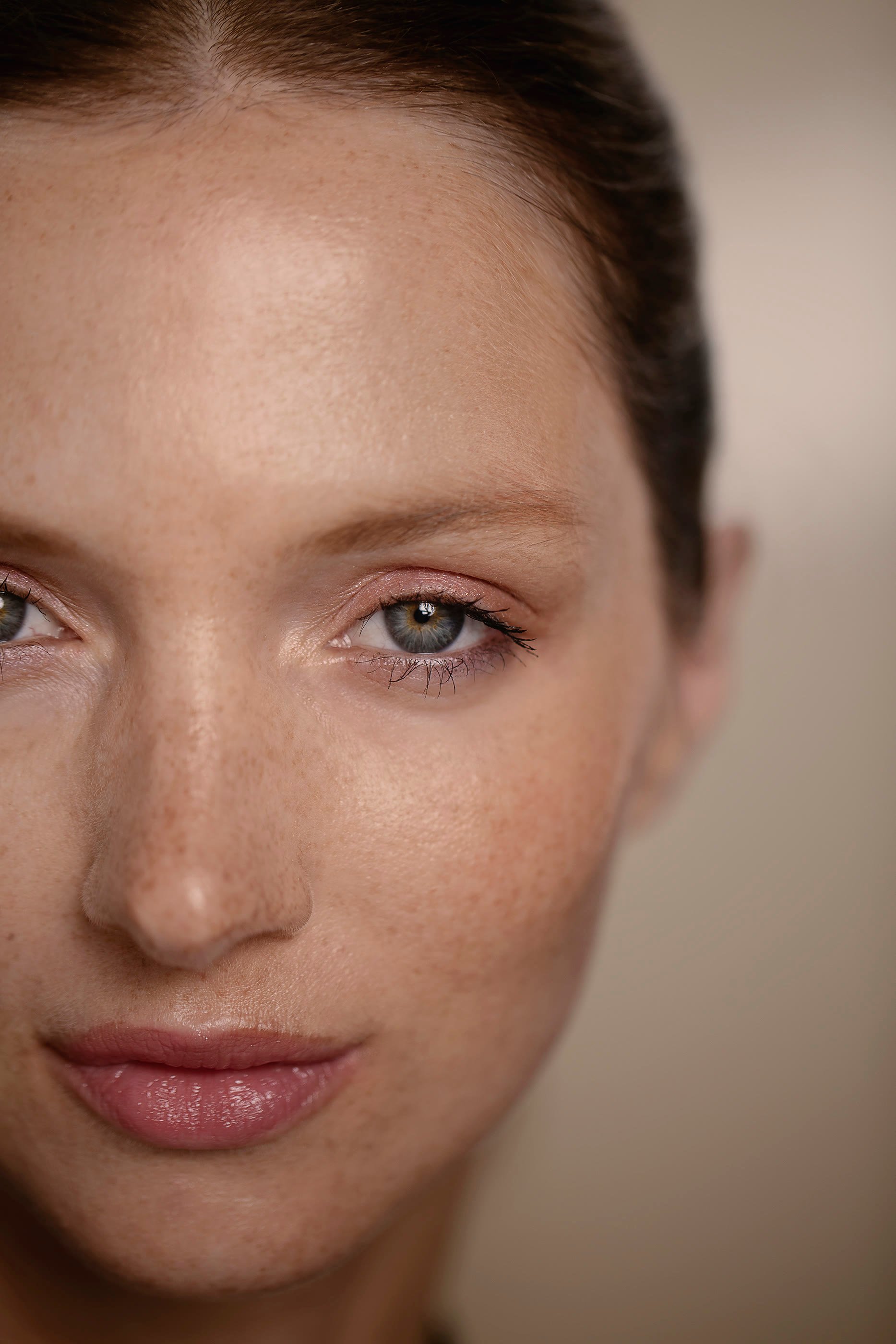 قلم العيون فيتو آي قابل للف