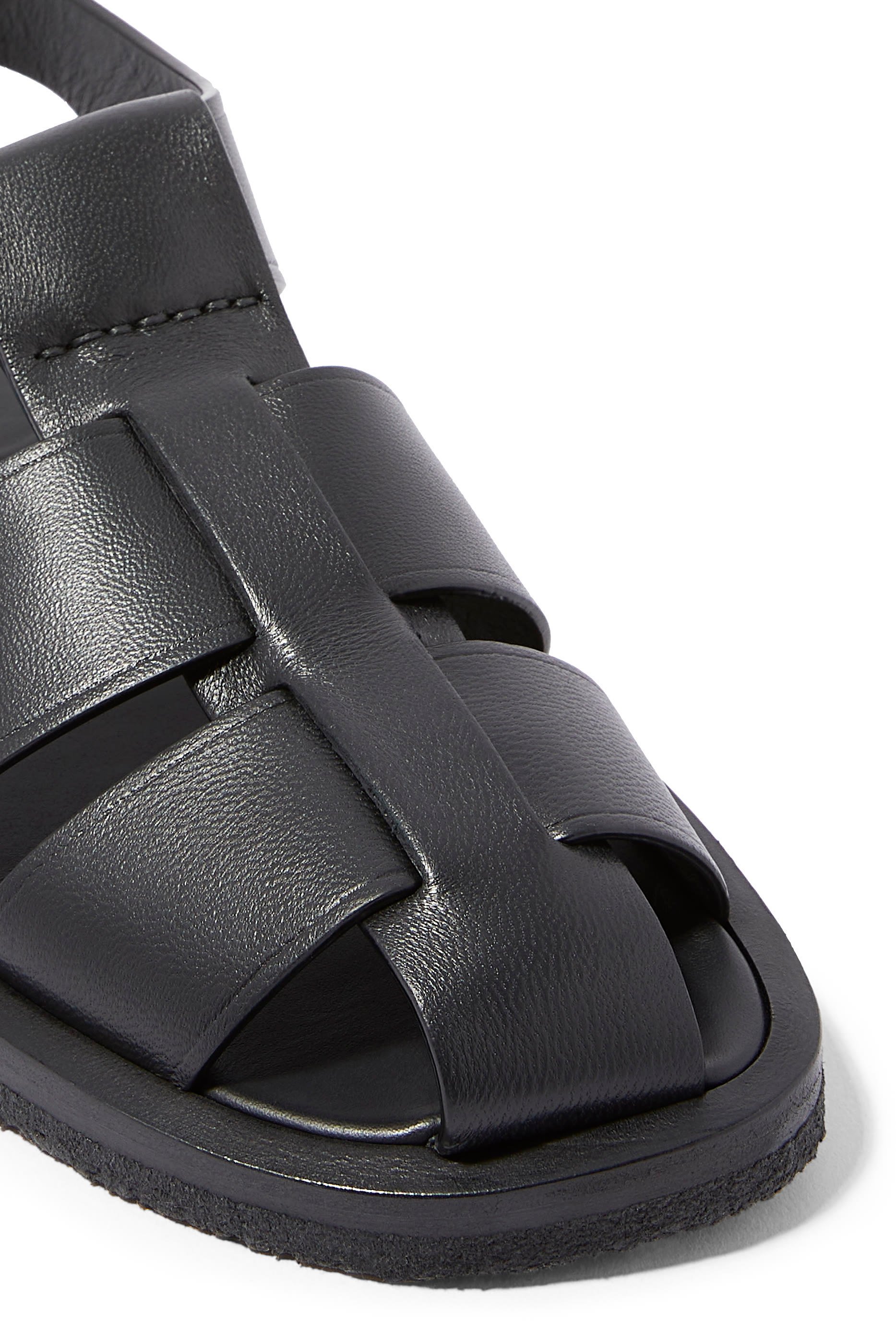 صندل فيشرمان بتصميم قفص