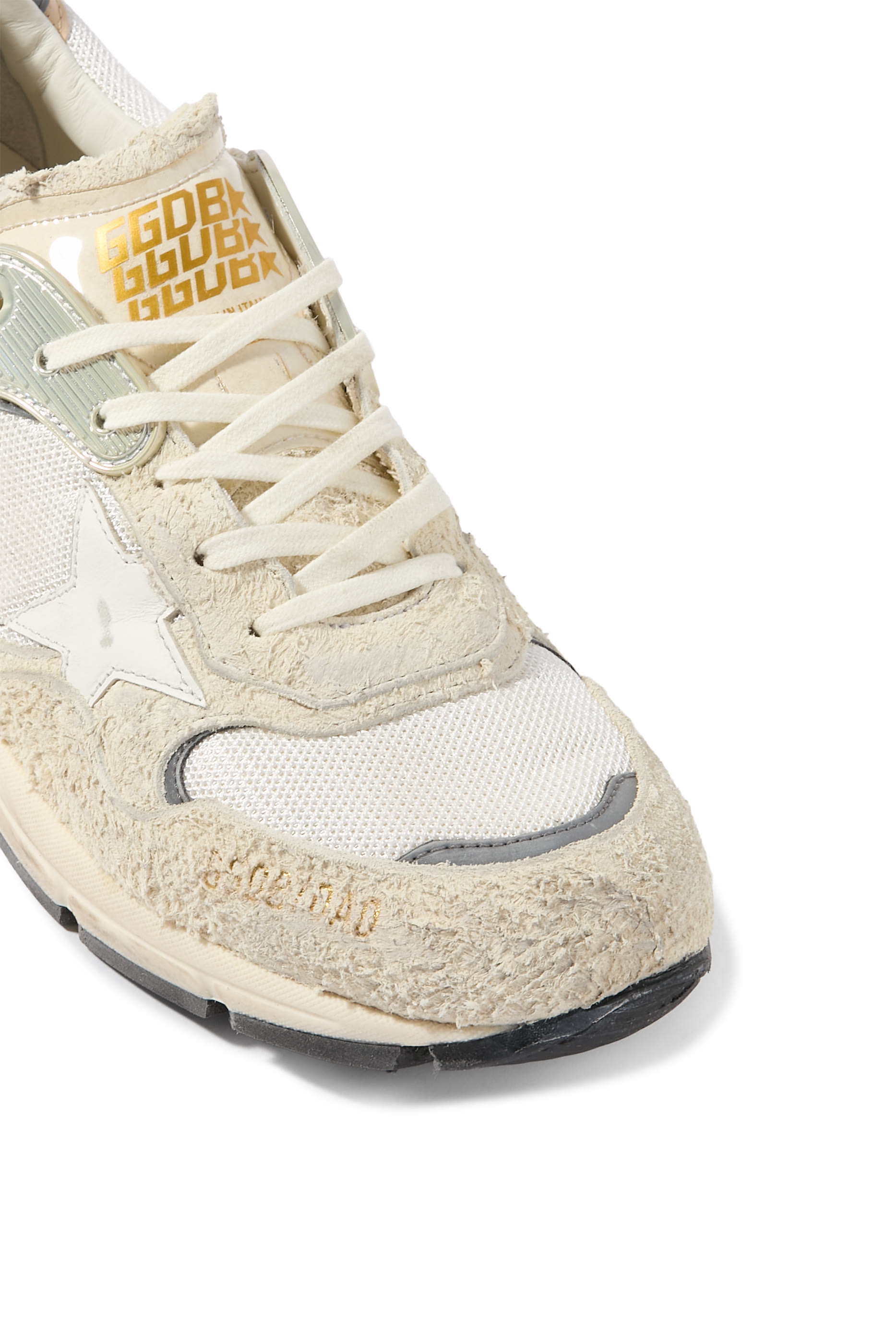 سنيكرز داد ستار