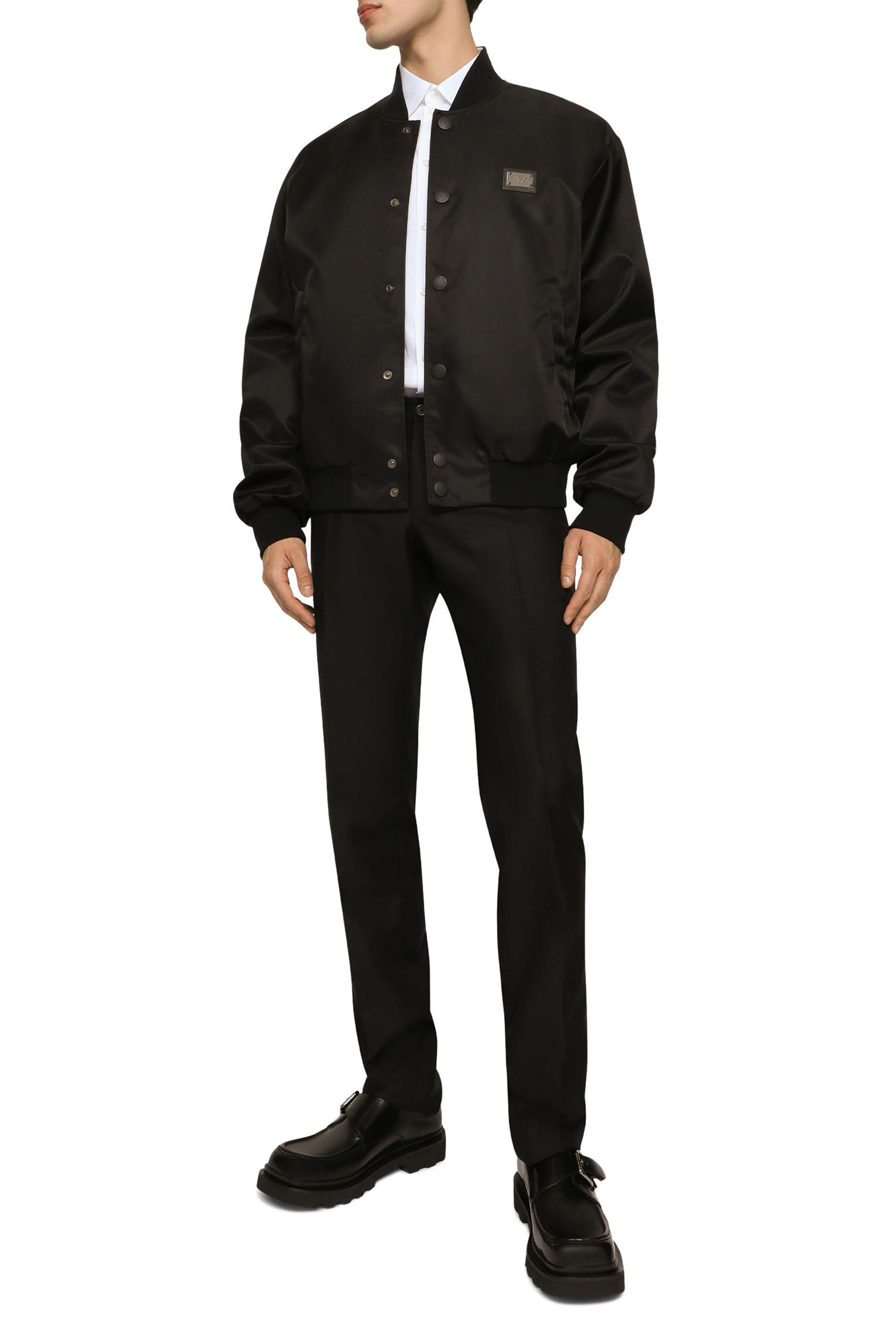 قميص بقصة مارتيني وشعار الماركة المطرز قطن