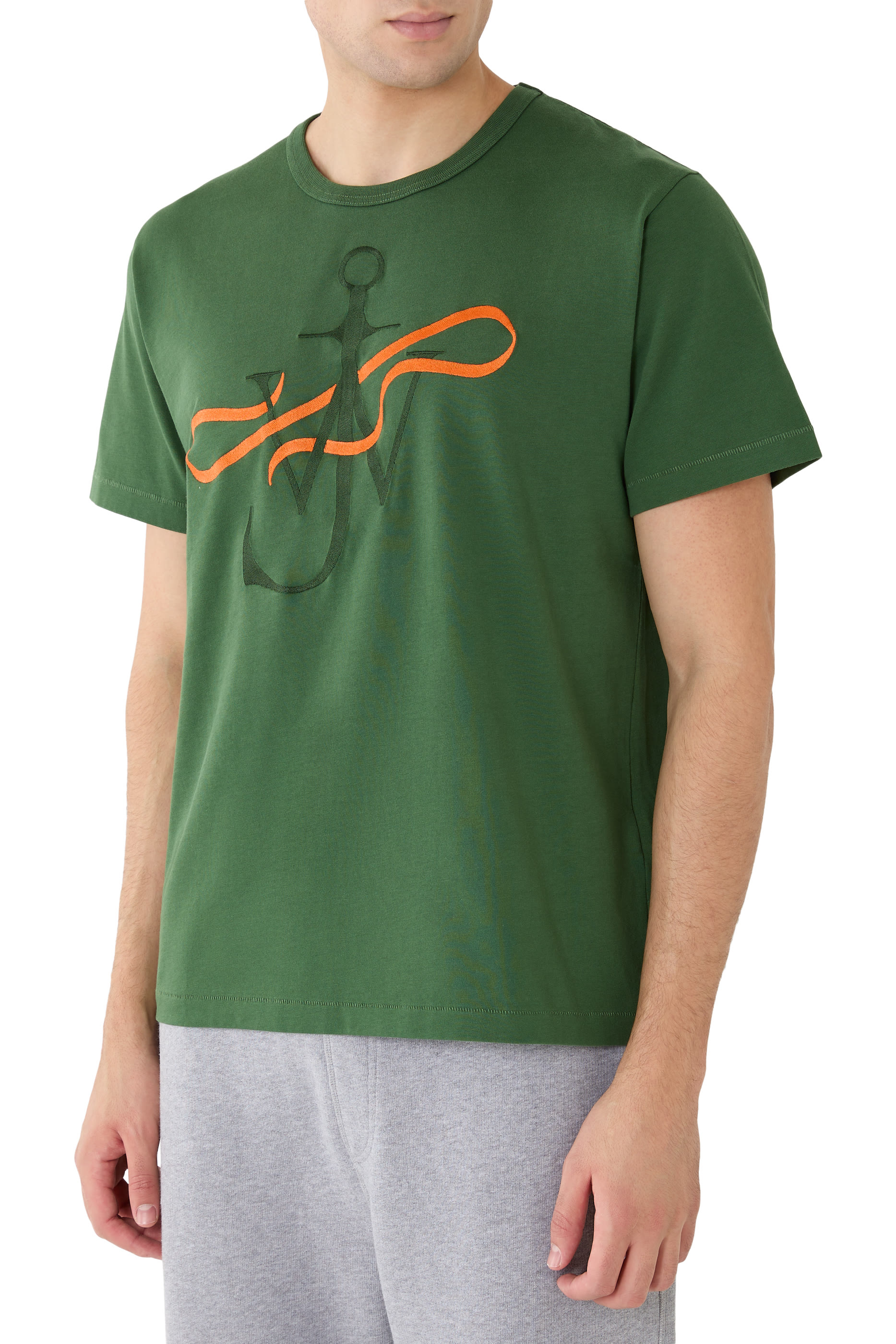 تيشيرت بشعار المرساة وشريط 