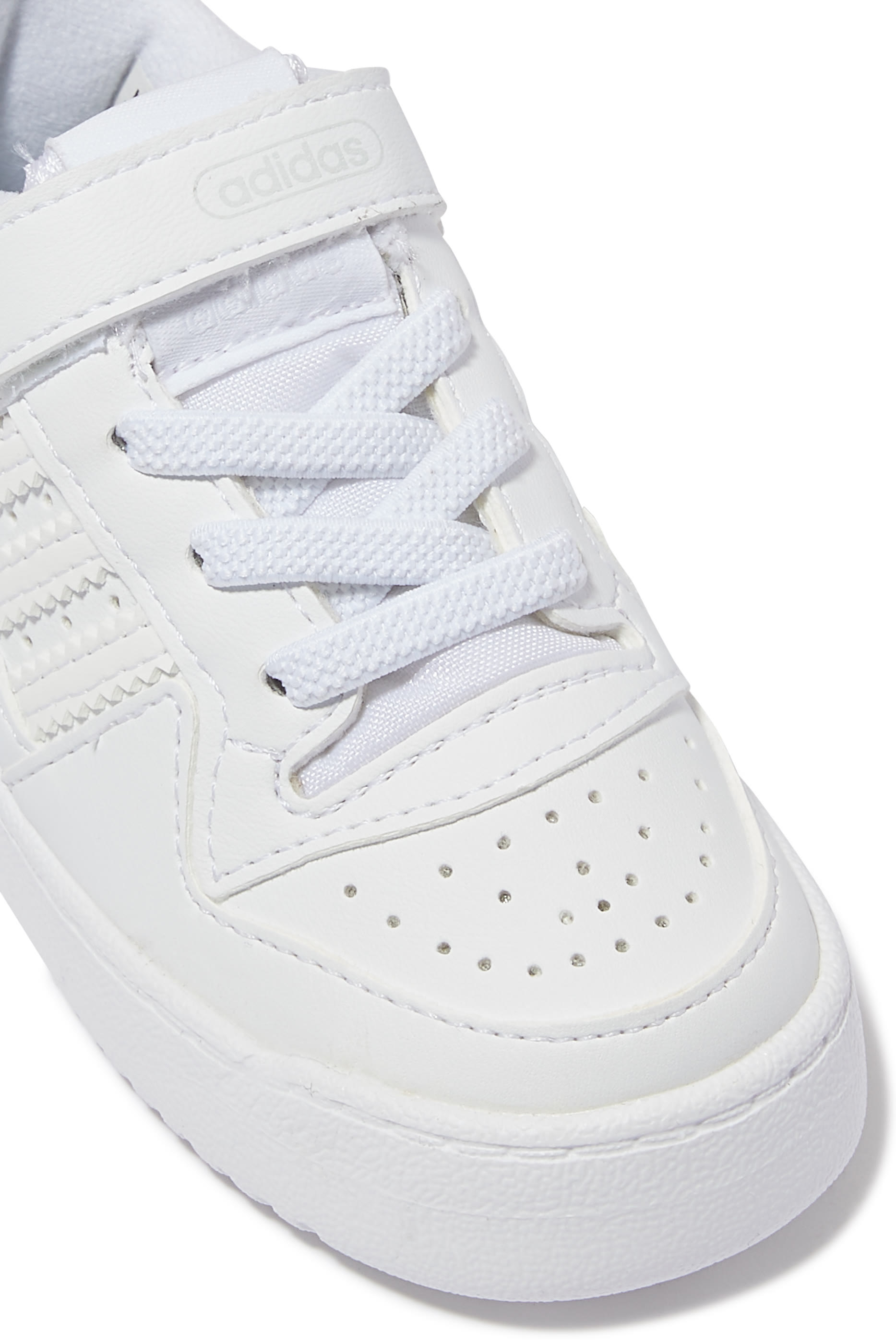 سنيكرز فورم بكاحل منخفض للأطفال