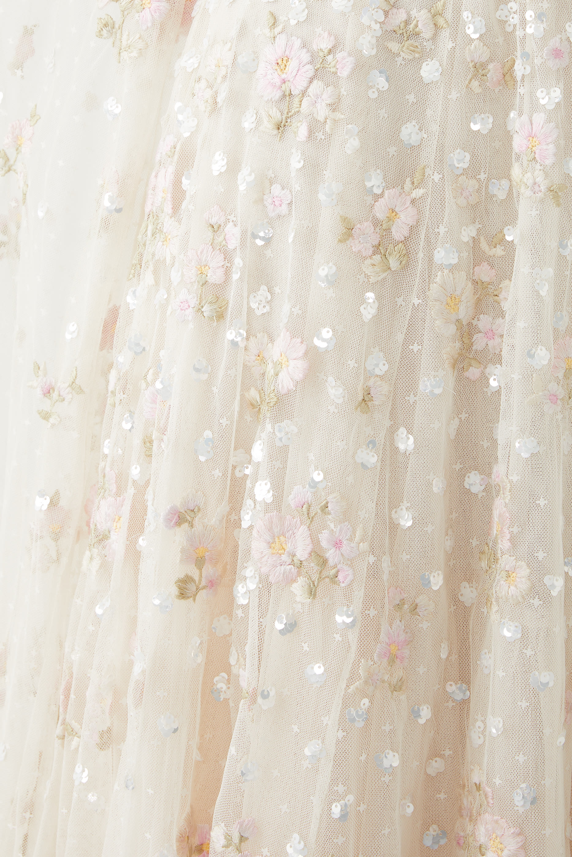 فستان سهرة داليا بطول الكاحل