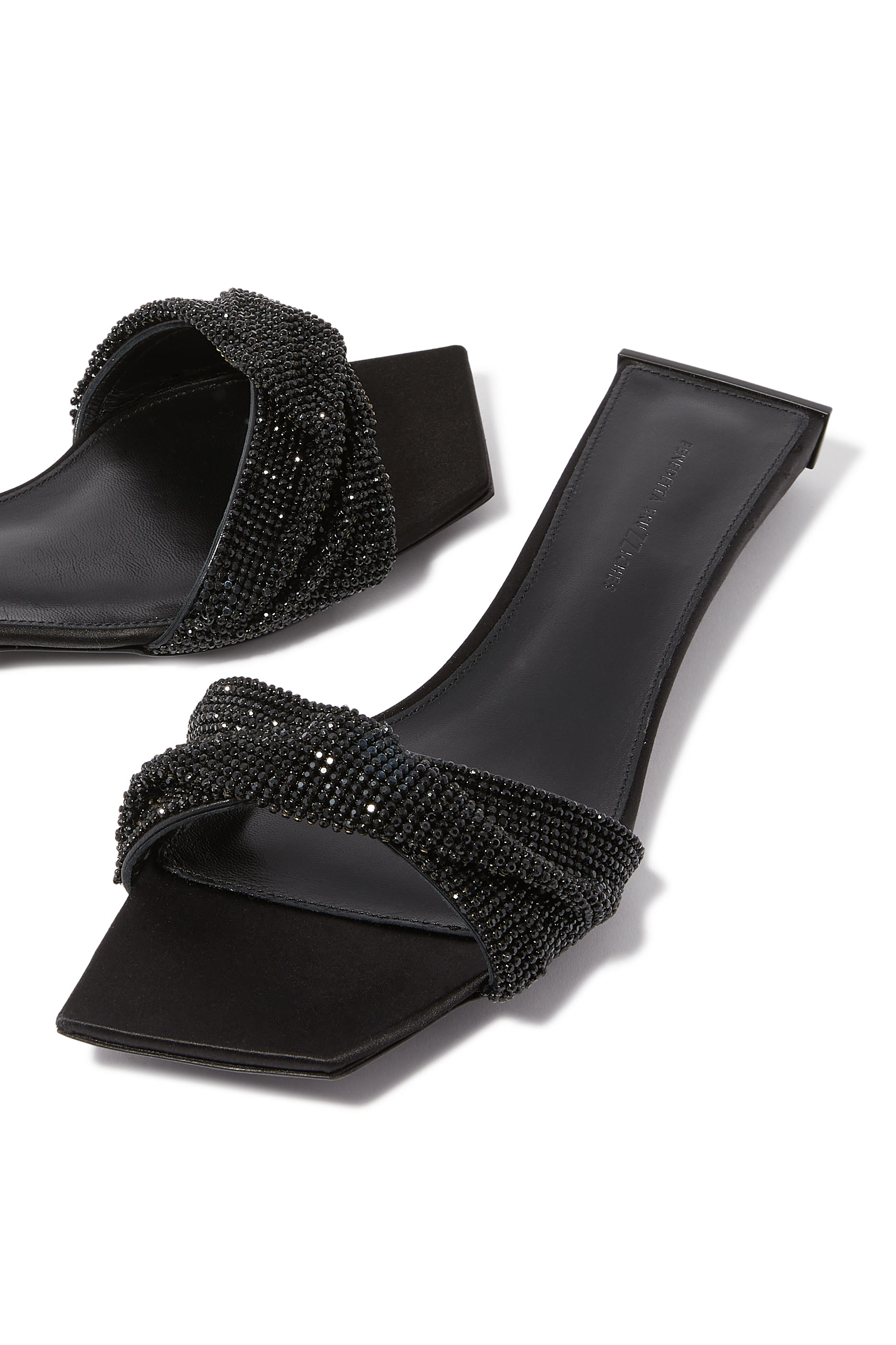 حذاء خفيف جولياردا