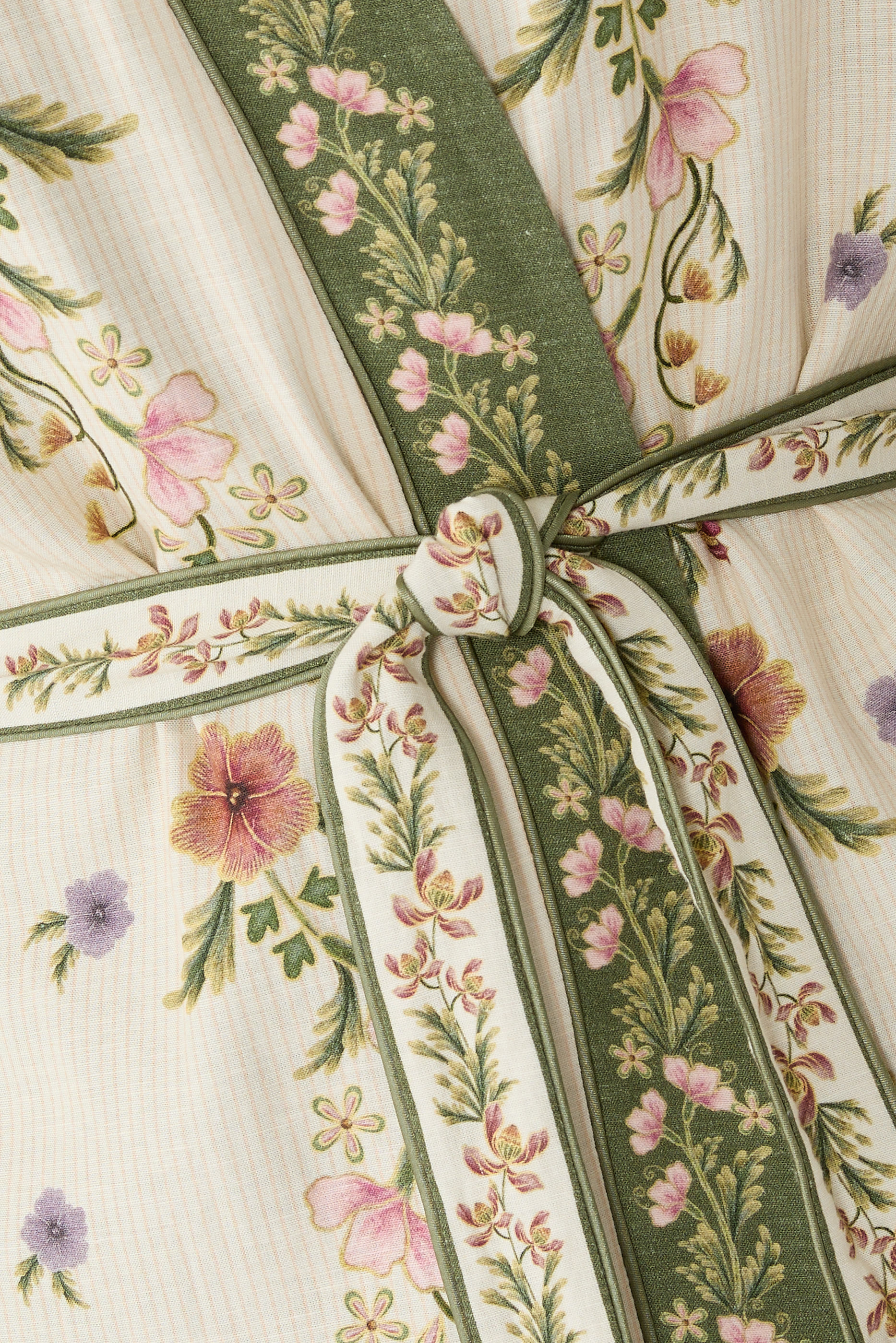 كيمونو سيلفانا أورا