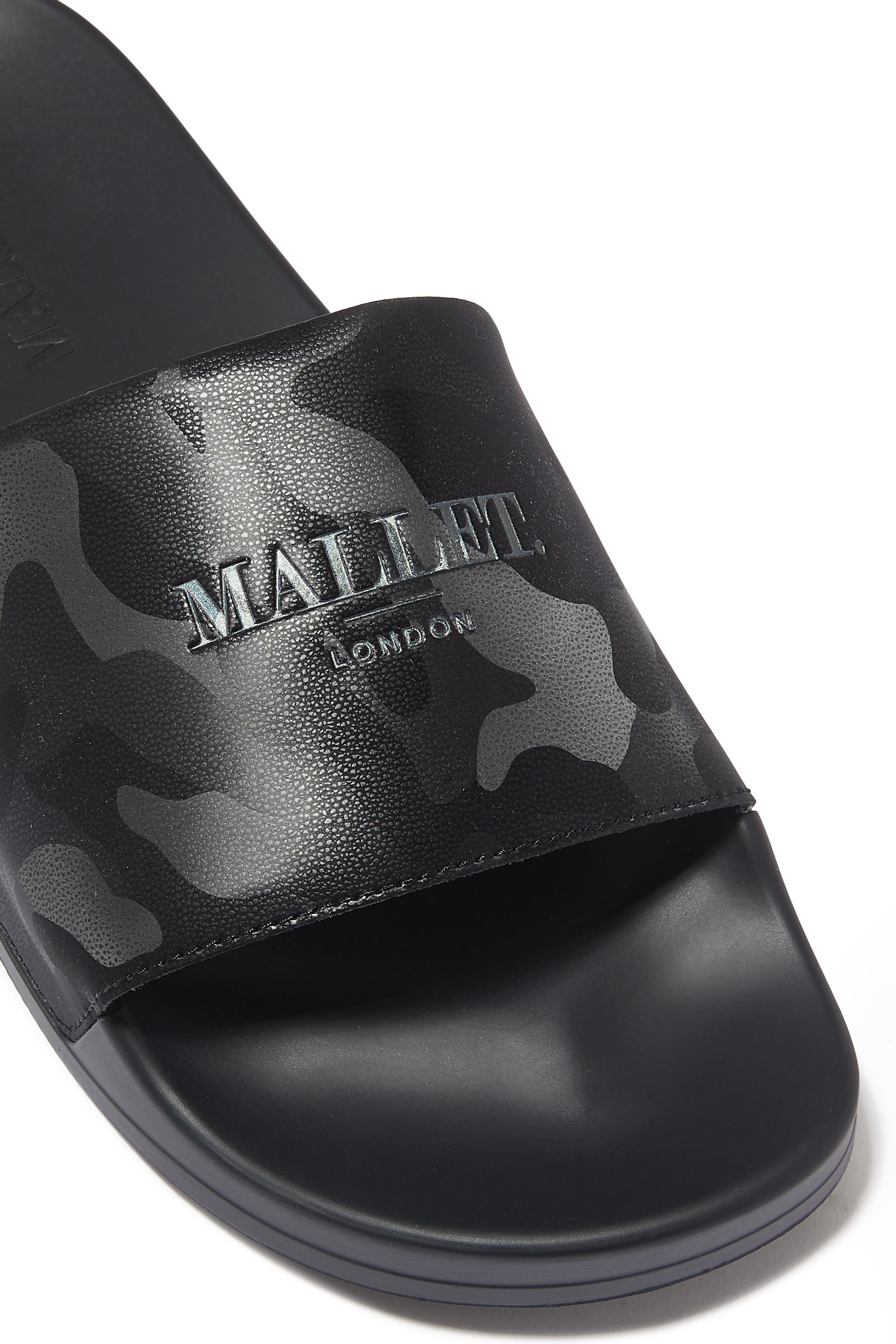 حذاء خفيف كامو