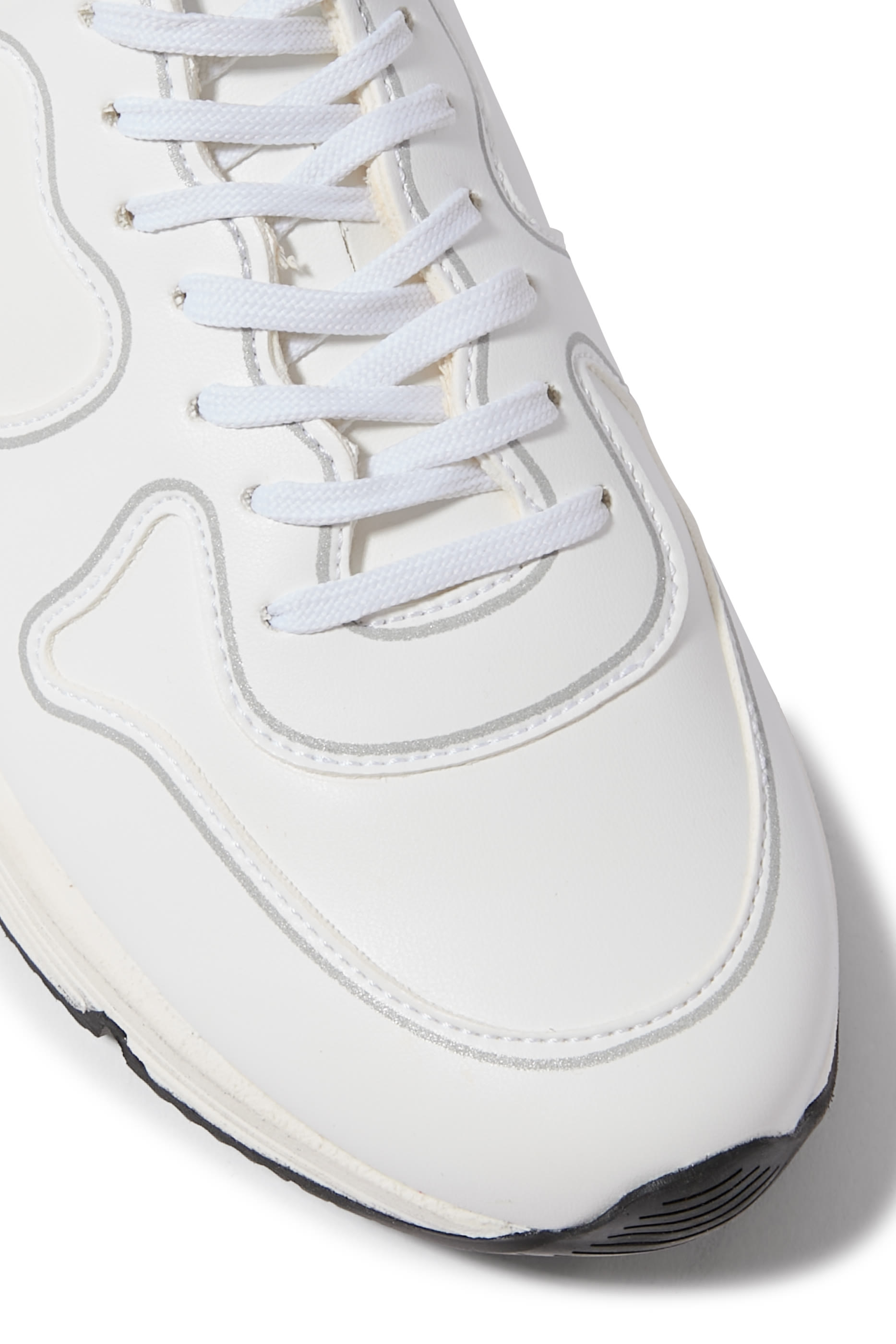 سنيكرز للجري من مواد حيوية 