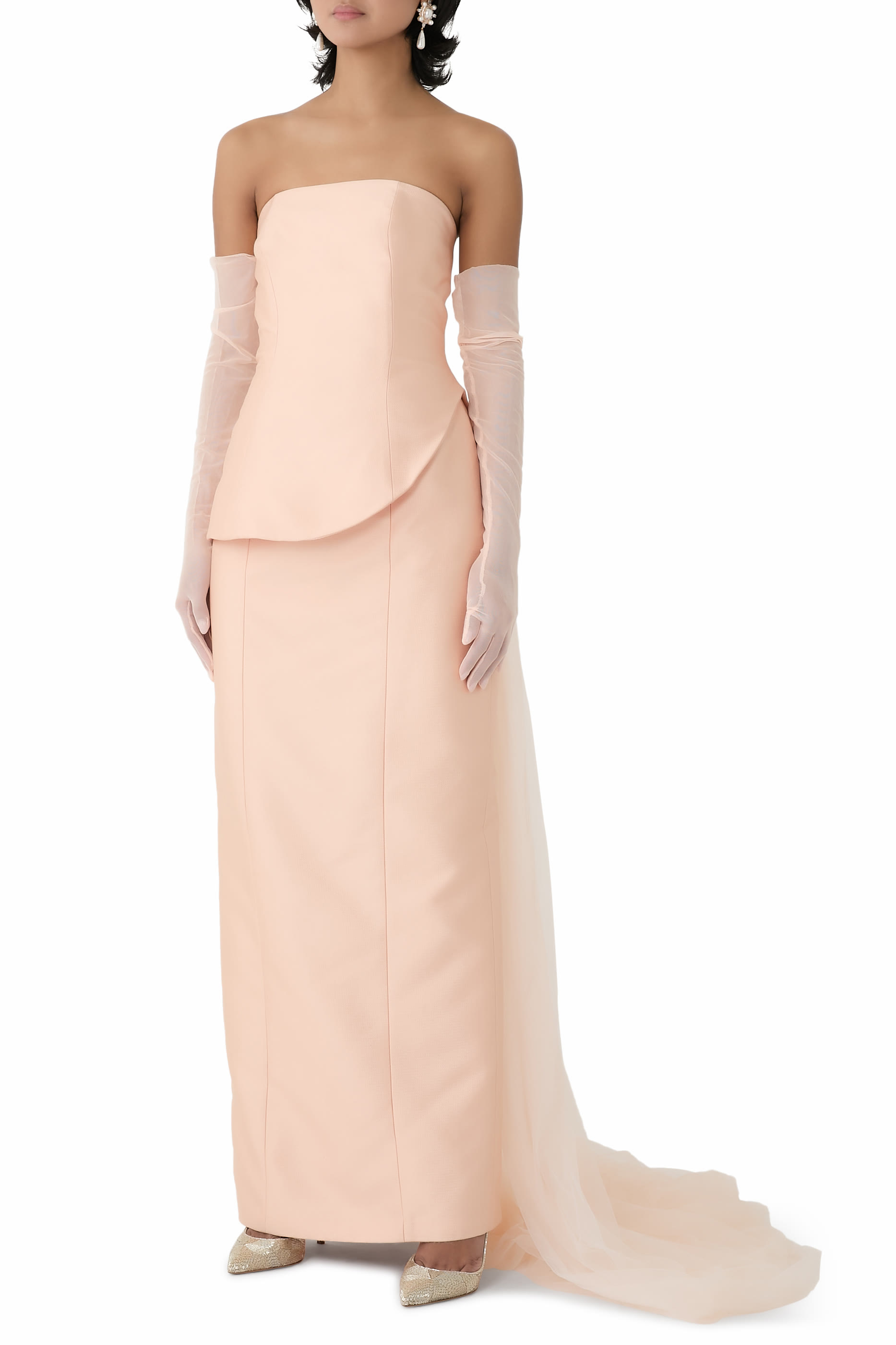 فستان سهرة بلا حمالات