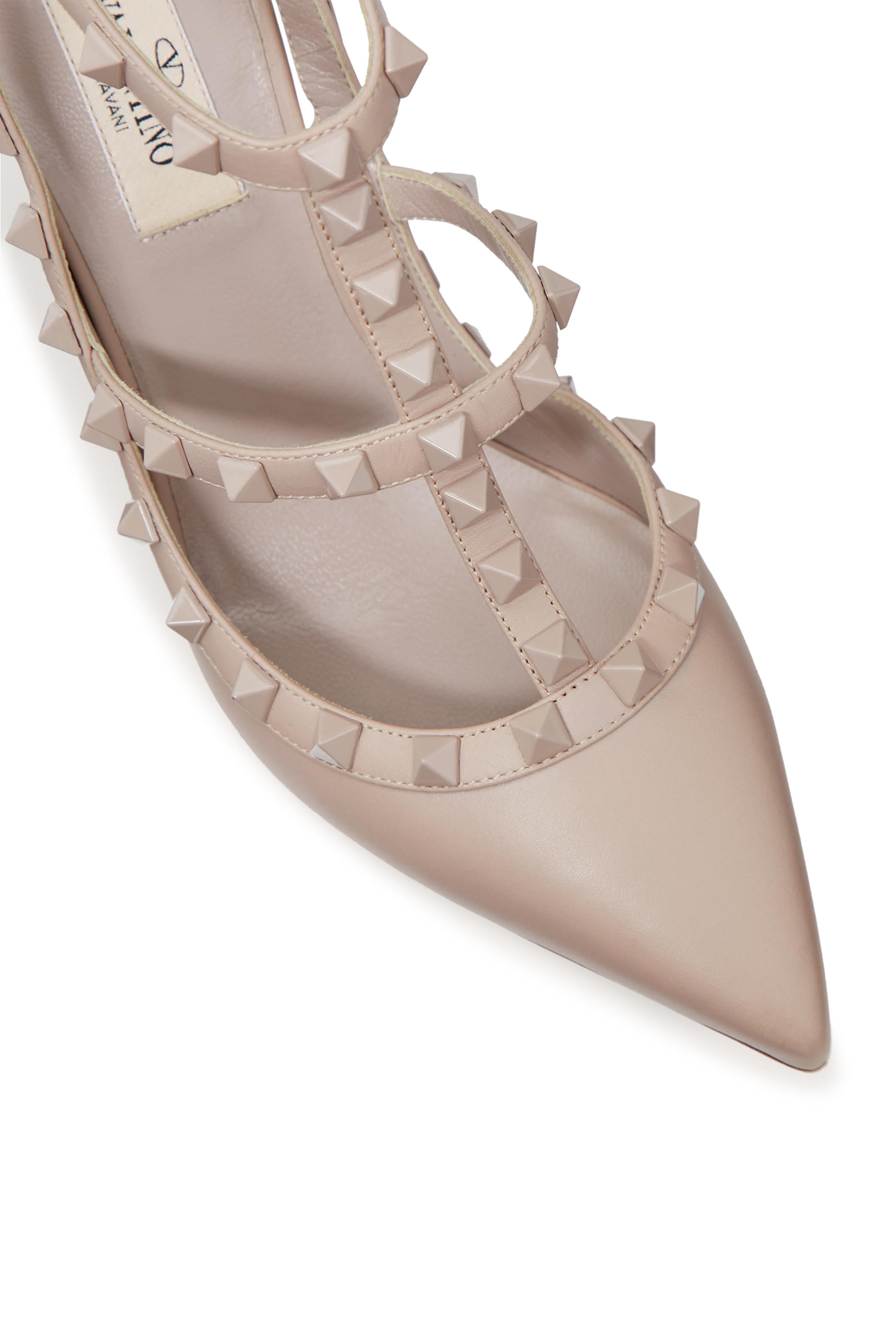 حذاء كلاسيك 100 بحلي هرمية