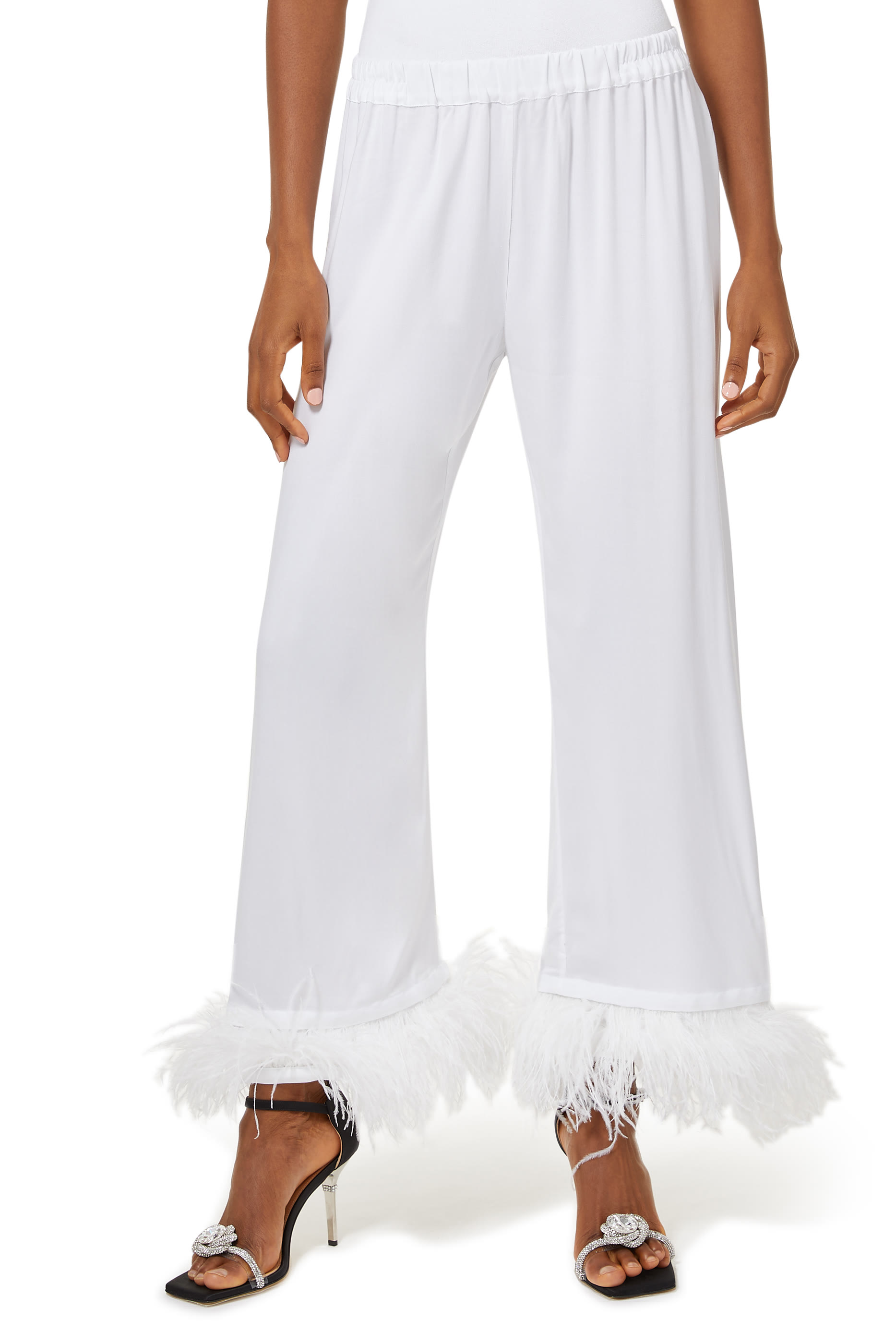 طقم بيجاما بارتي مزين بالريش