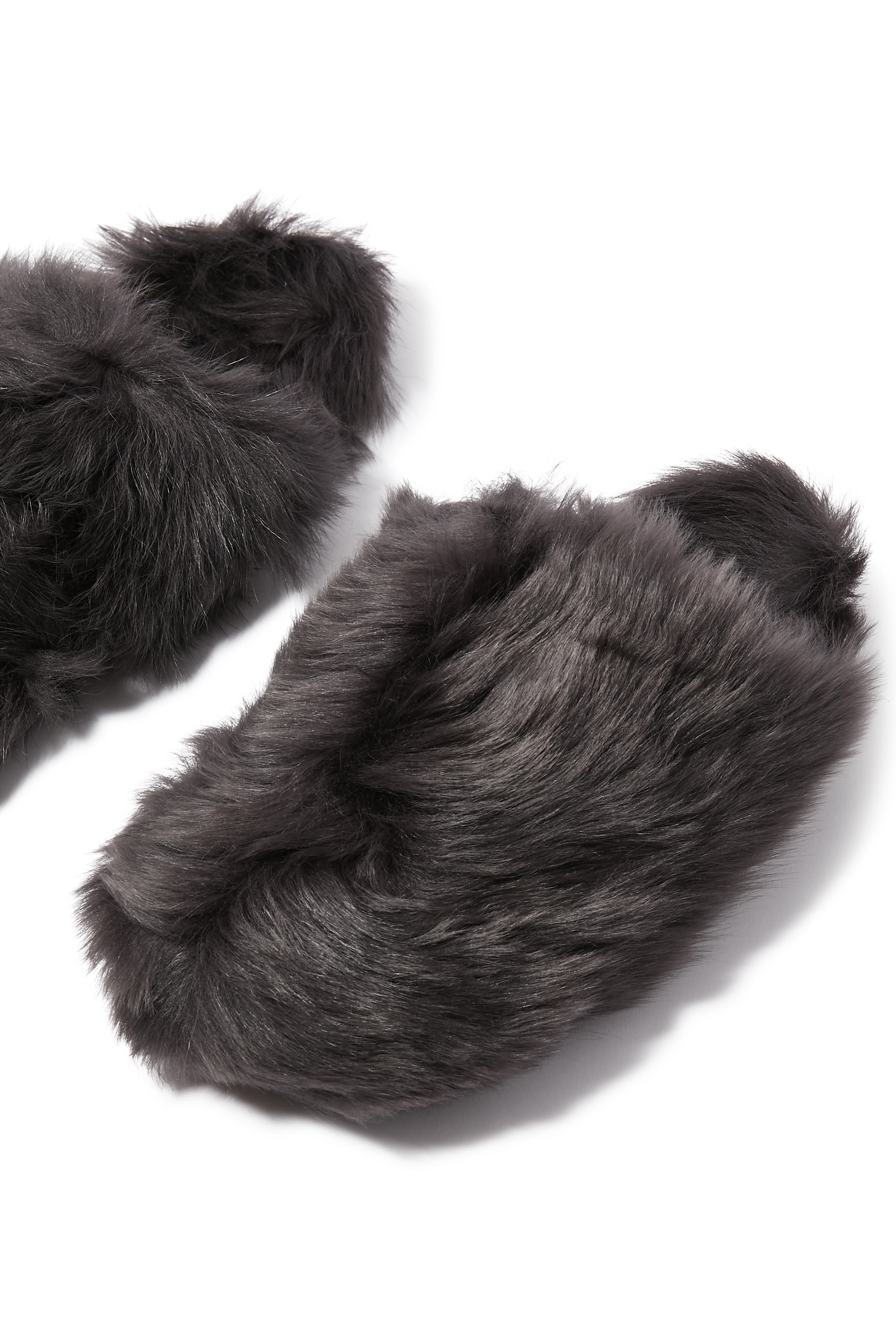 حذاء خفيف شوسير بمقدمة مغلقة ونعل مسطح