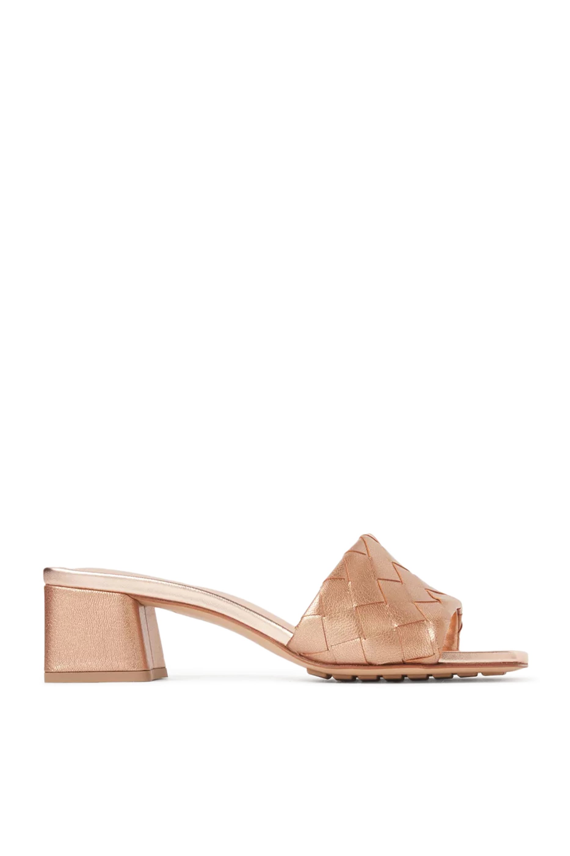 حذاء باركو 45 مفتوح من الخلف