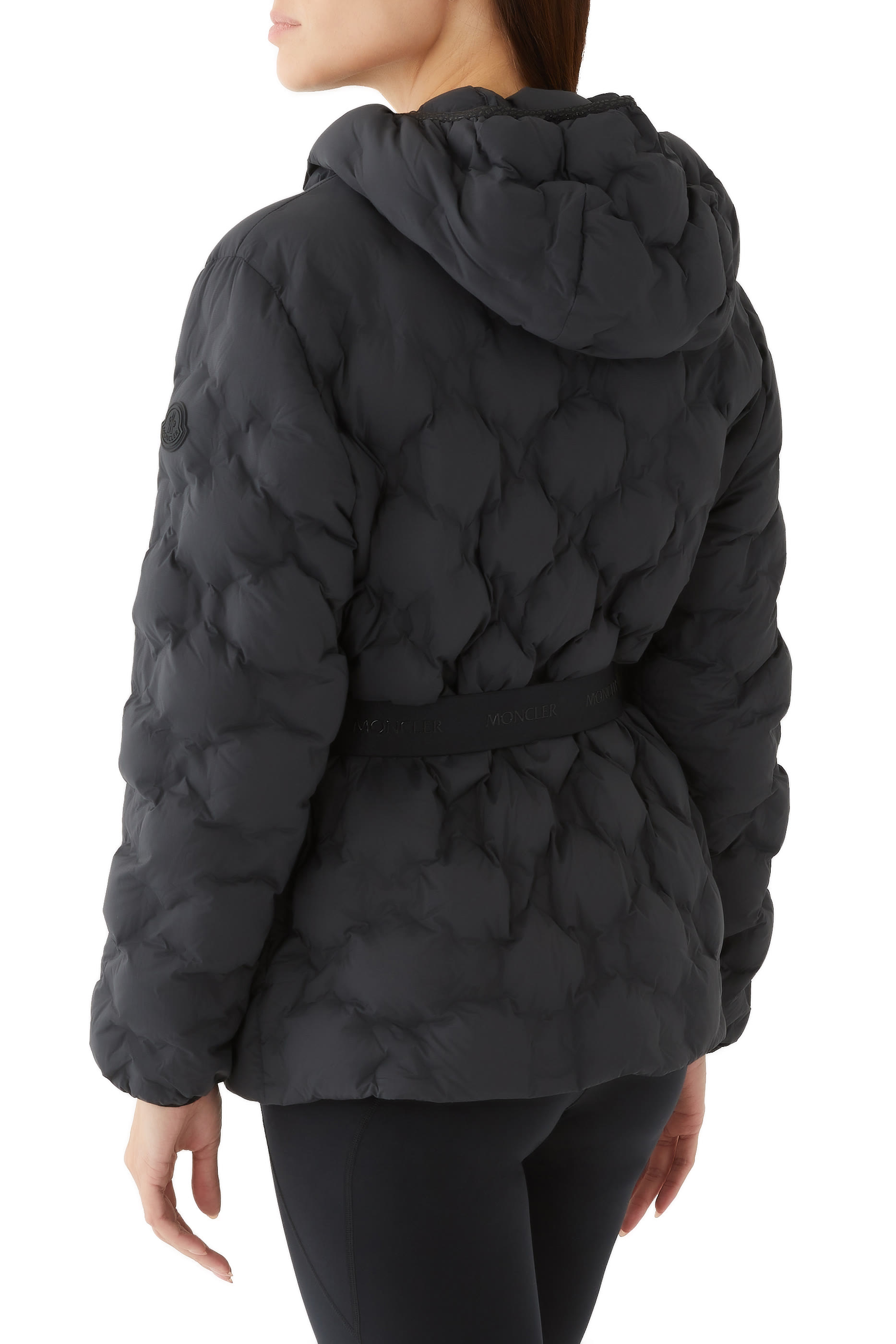 جاكيت أدونيس