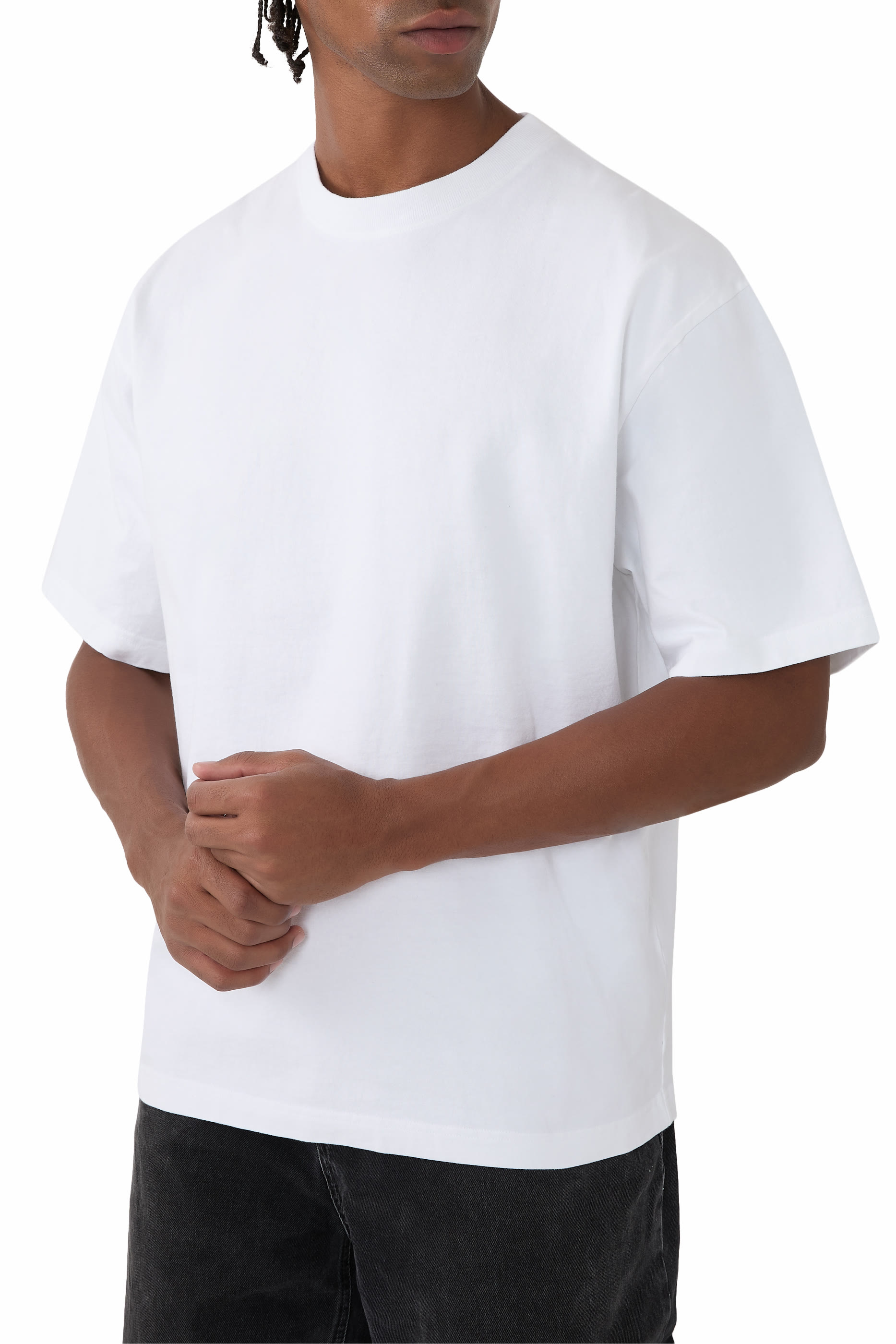 تييشرت بتفاصيل رباط