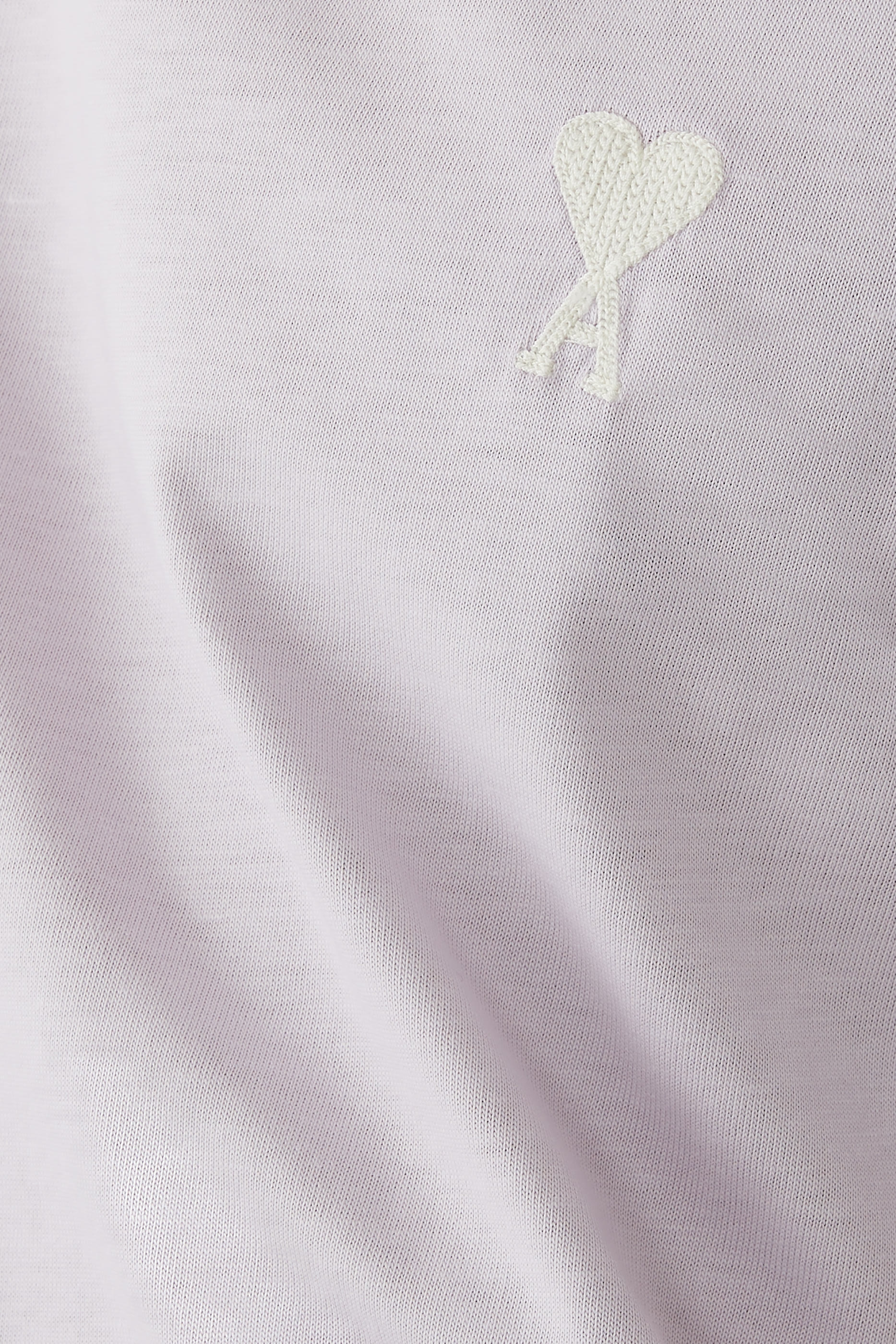 تيشيرت بشعار الماركة