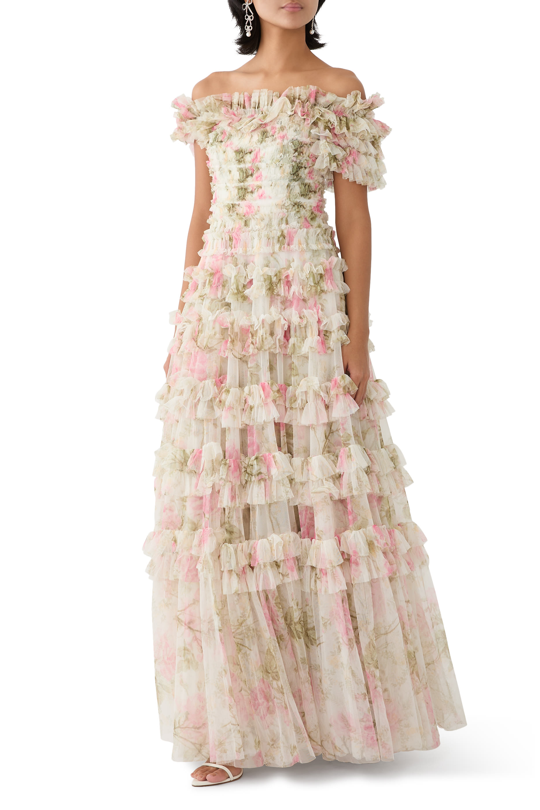 فستان روز ليزيت بأكتاف مكشوفة 