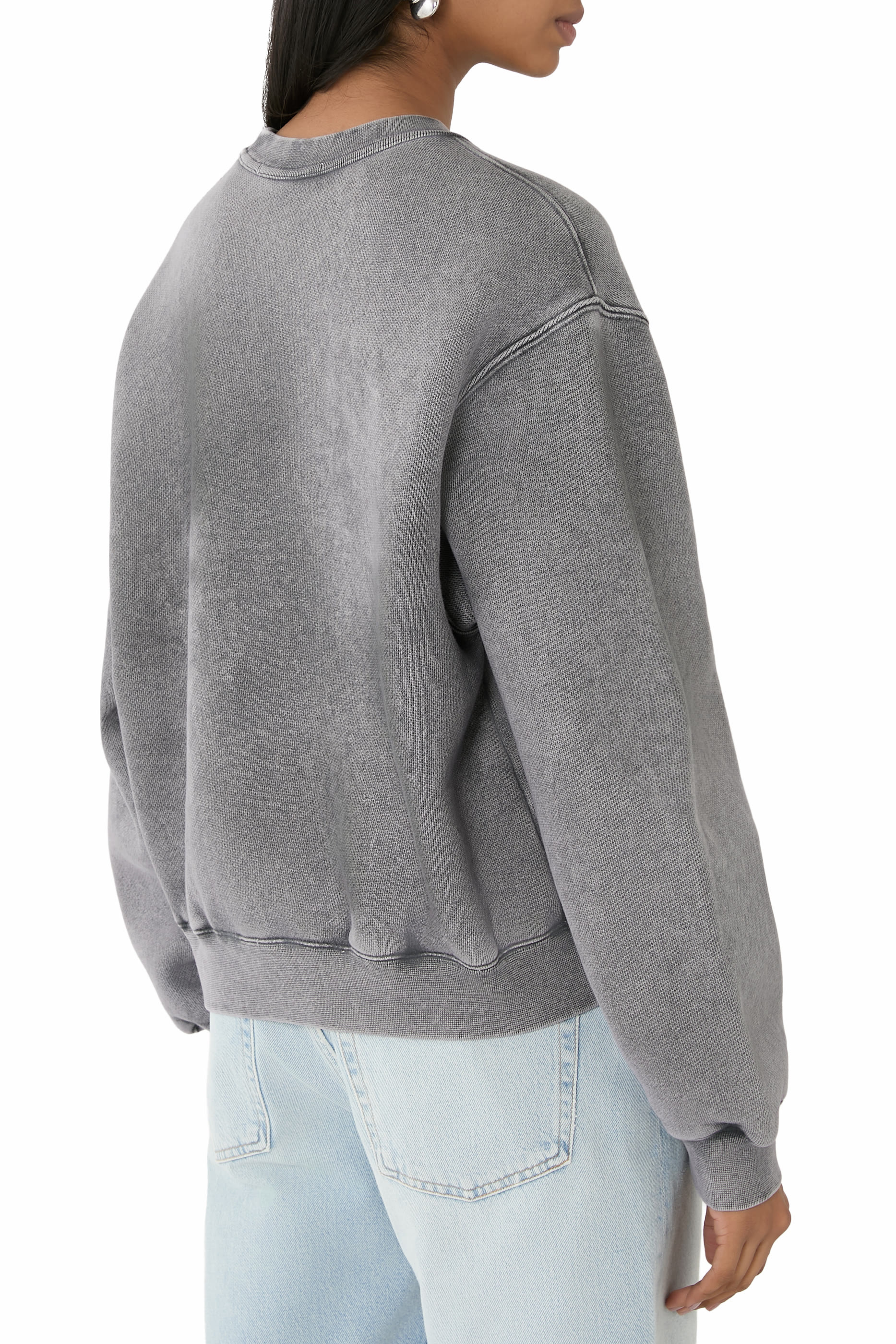 سويت شيرت بشعار الماركة بتصميم منفوخ