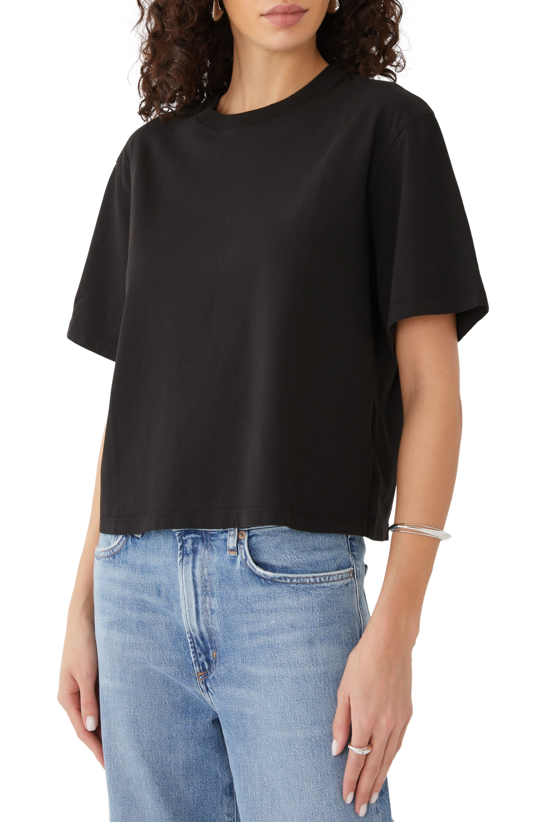 تيشيرت سولما بأكتاف منسدلة