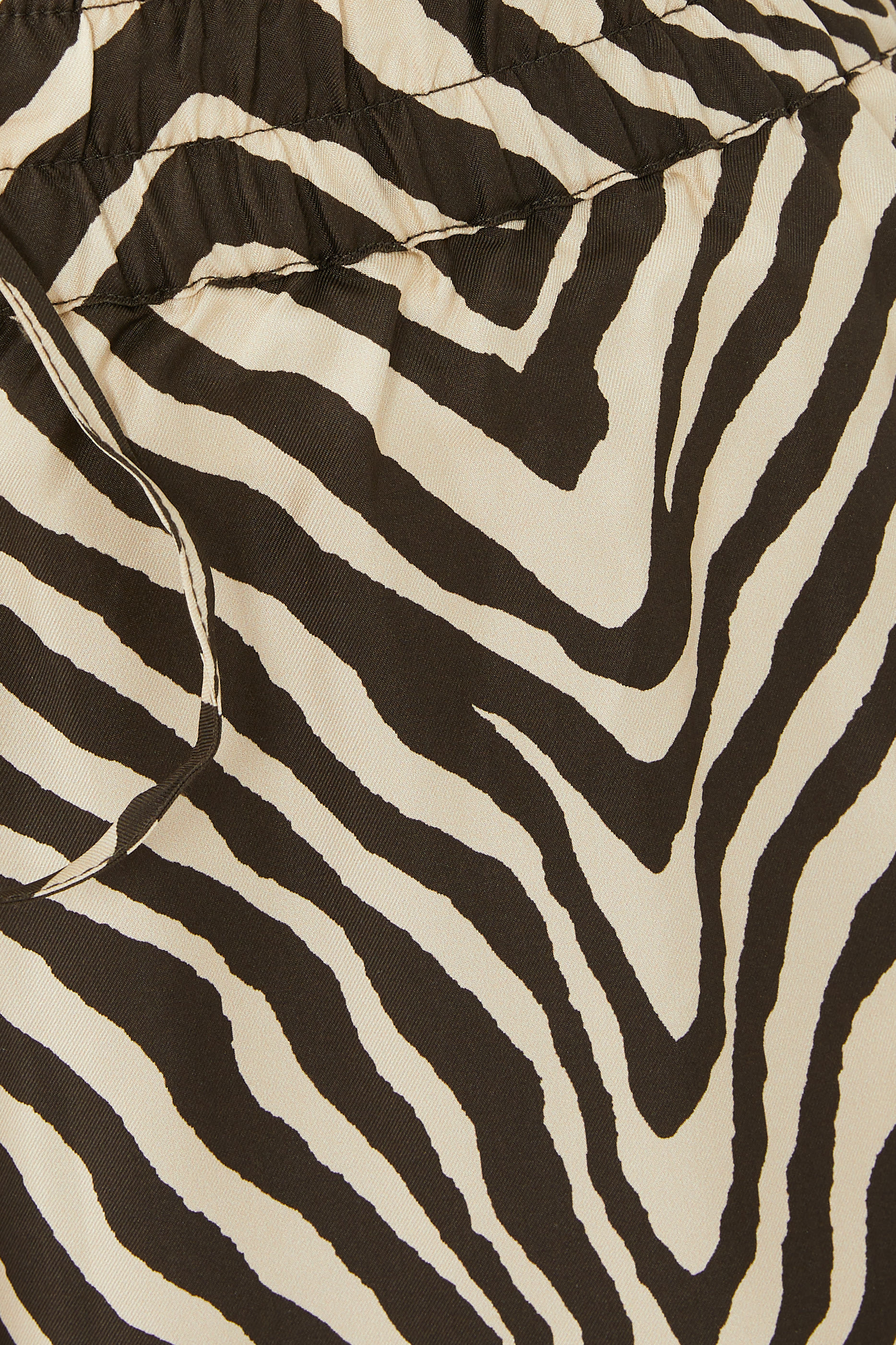 بنطال سانا بقصة مريحة حرير