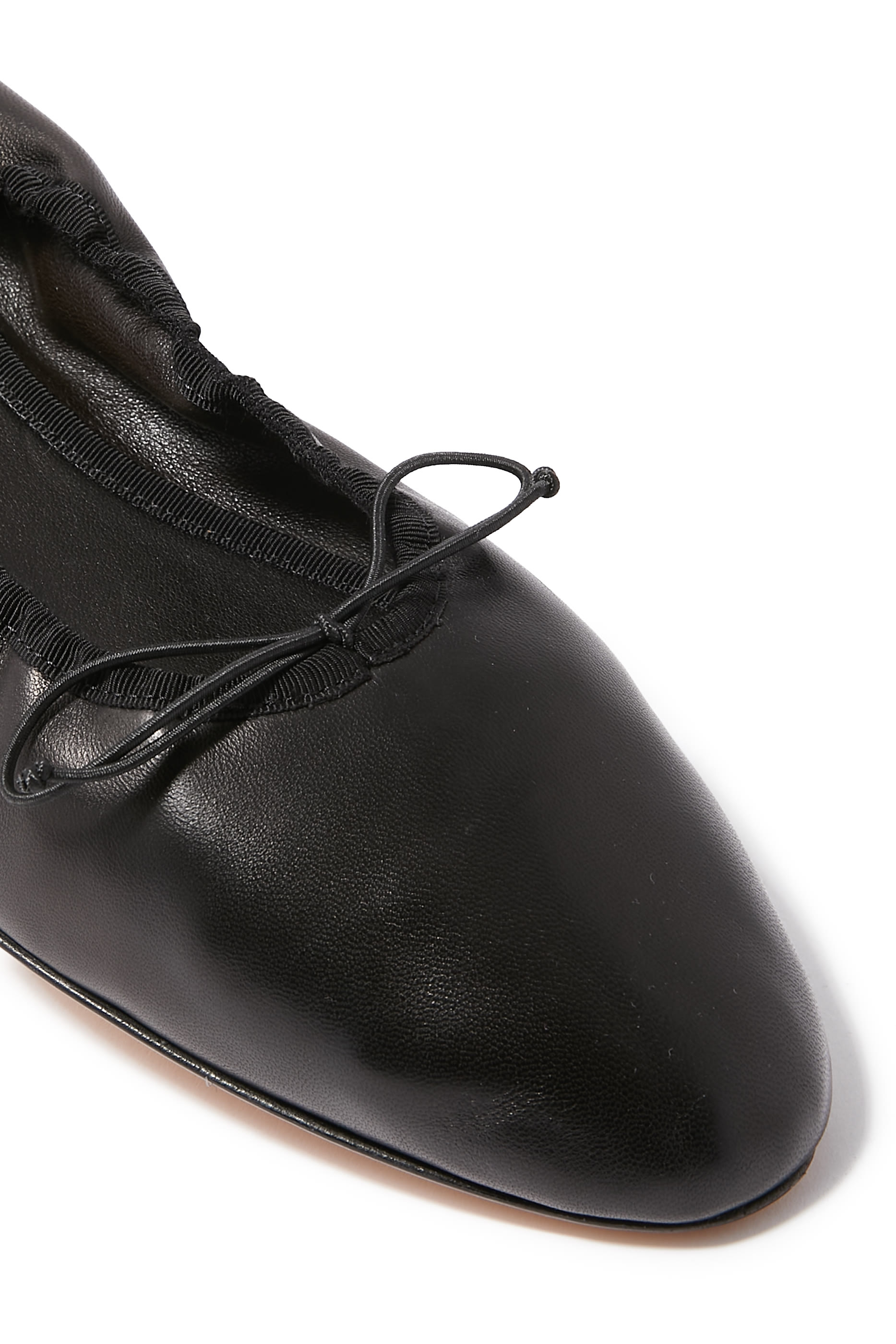 حذاء بالرينا أوار بكعب مسطح