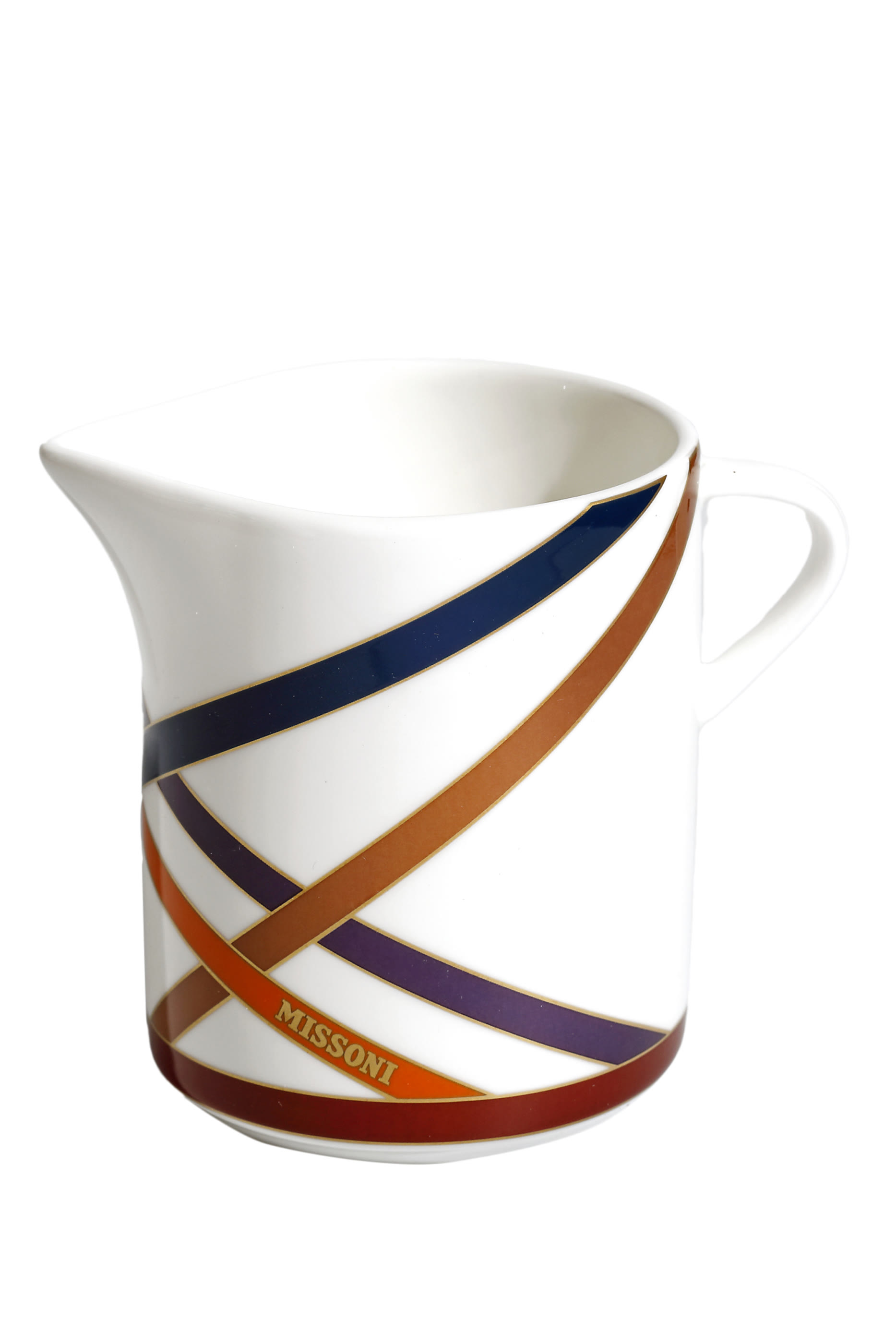 إبريق حليب ناستري