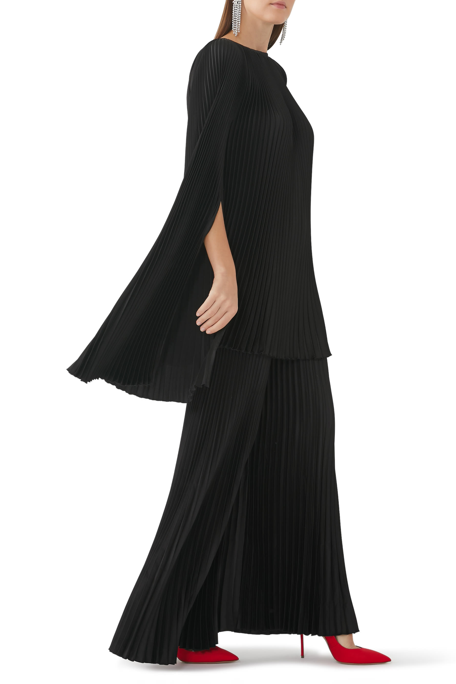 بنطال بيسوس بطيات