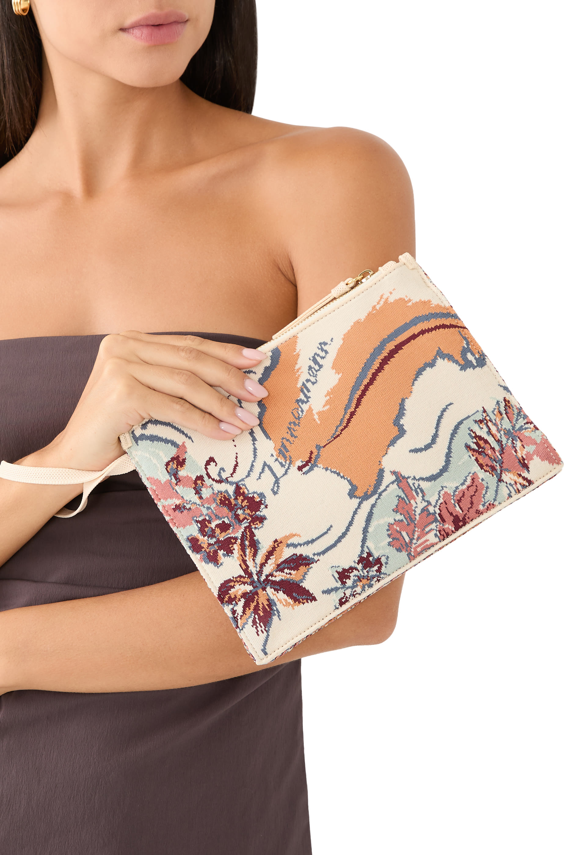 حقيبة صغيرة جاكار