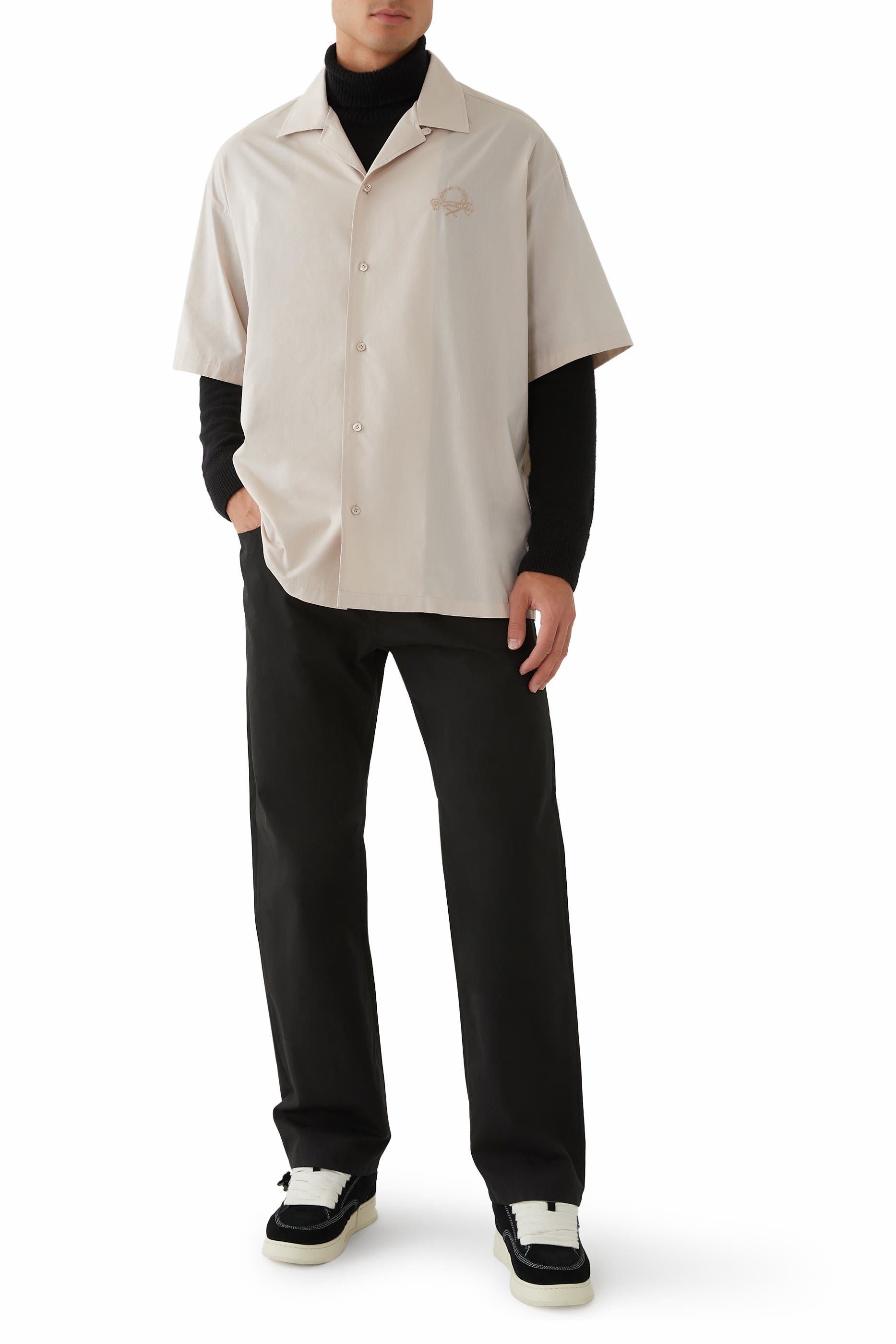 بنطال بقصة ساق مستقيمة