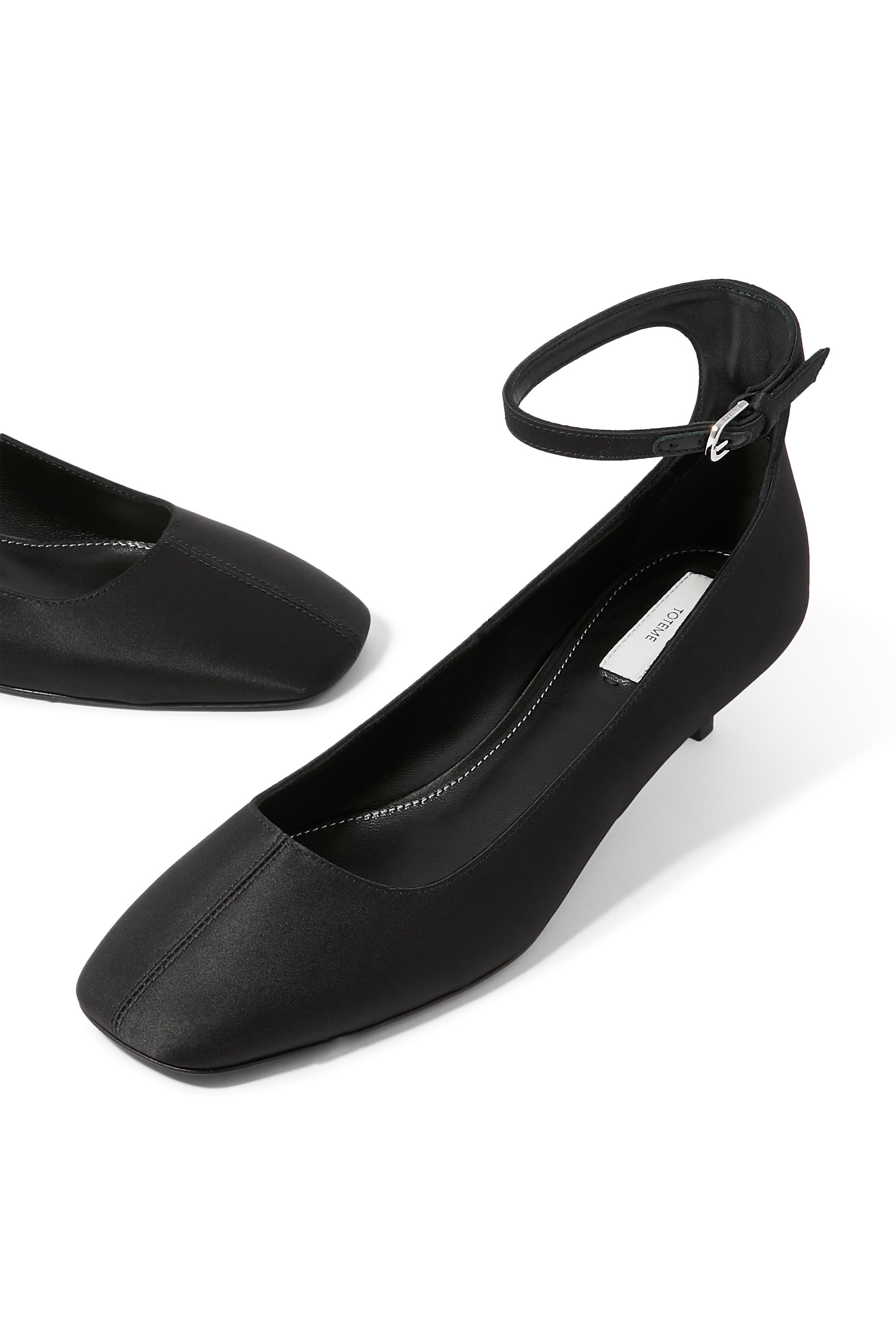 حذاء كلاسيكي 35 بسوار حول الكاحل